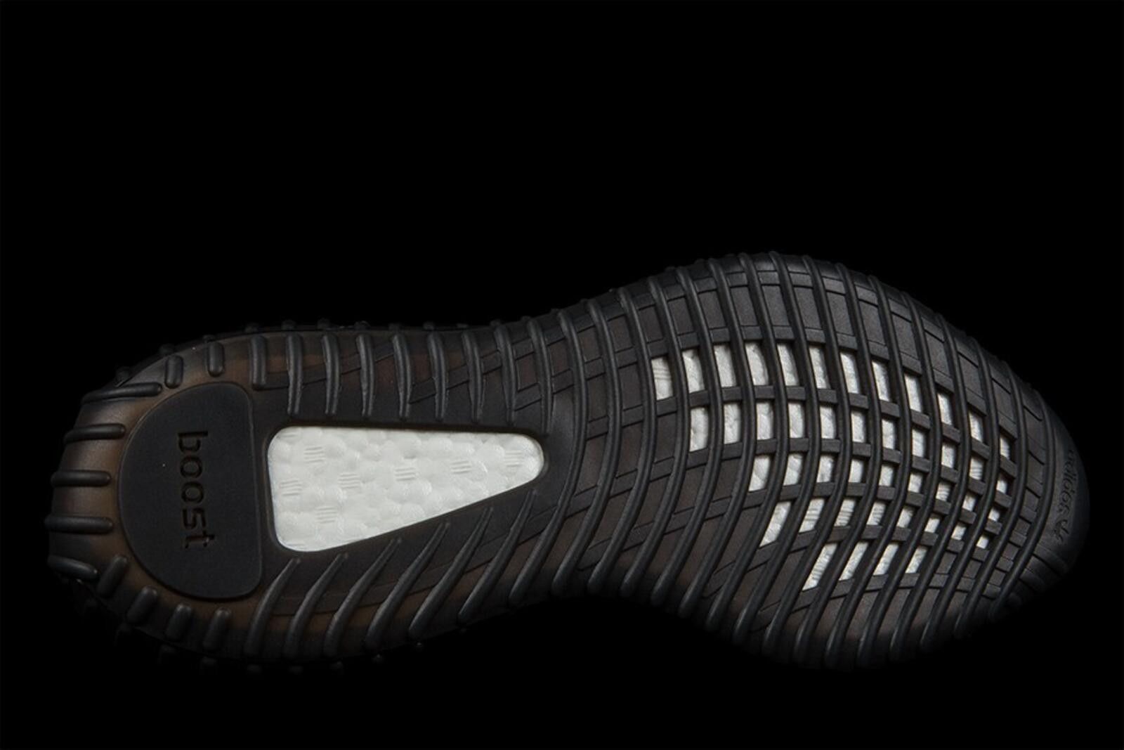 Adidas adidas Yeezy Boost 350 V2 BY1604 US10 Size US 10 / EU 43 - 6 Thumbnail