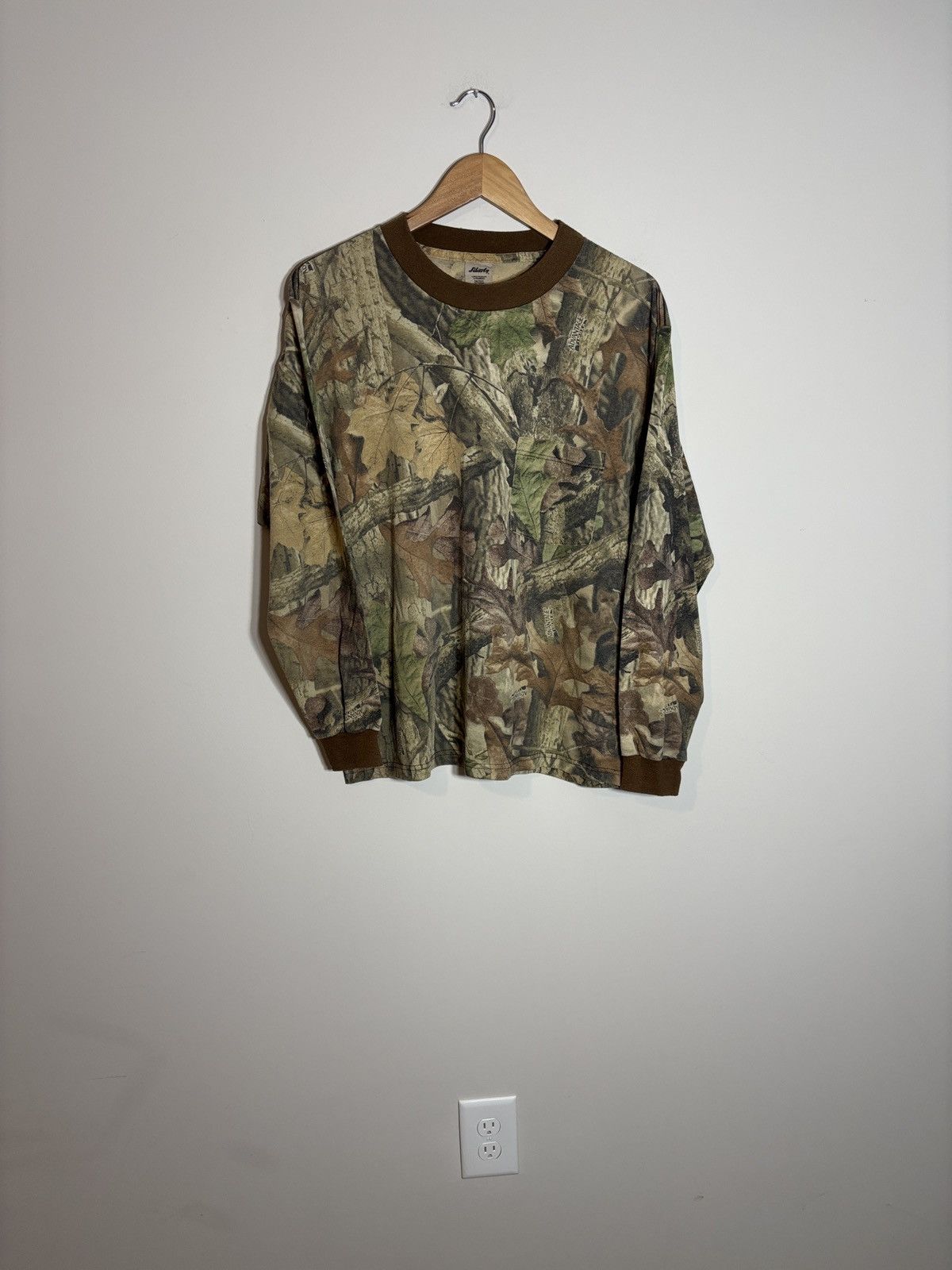 Liberty Vtg Liberty Realtree Advantage Camo Long Sleeve Shirt Large Size US L / EU 52-54 / 3 - 1 Thumbnail