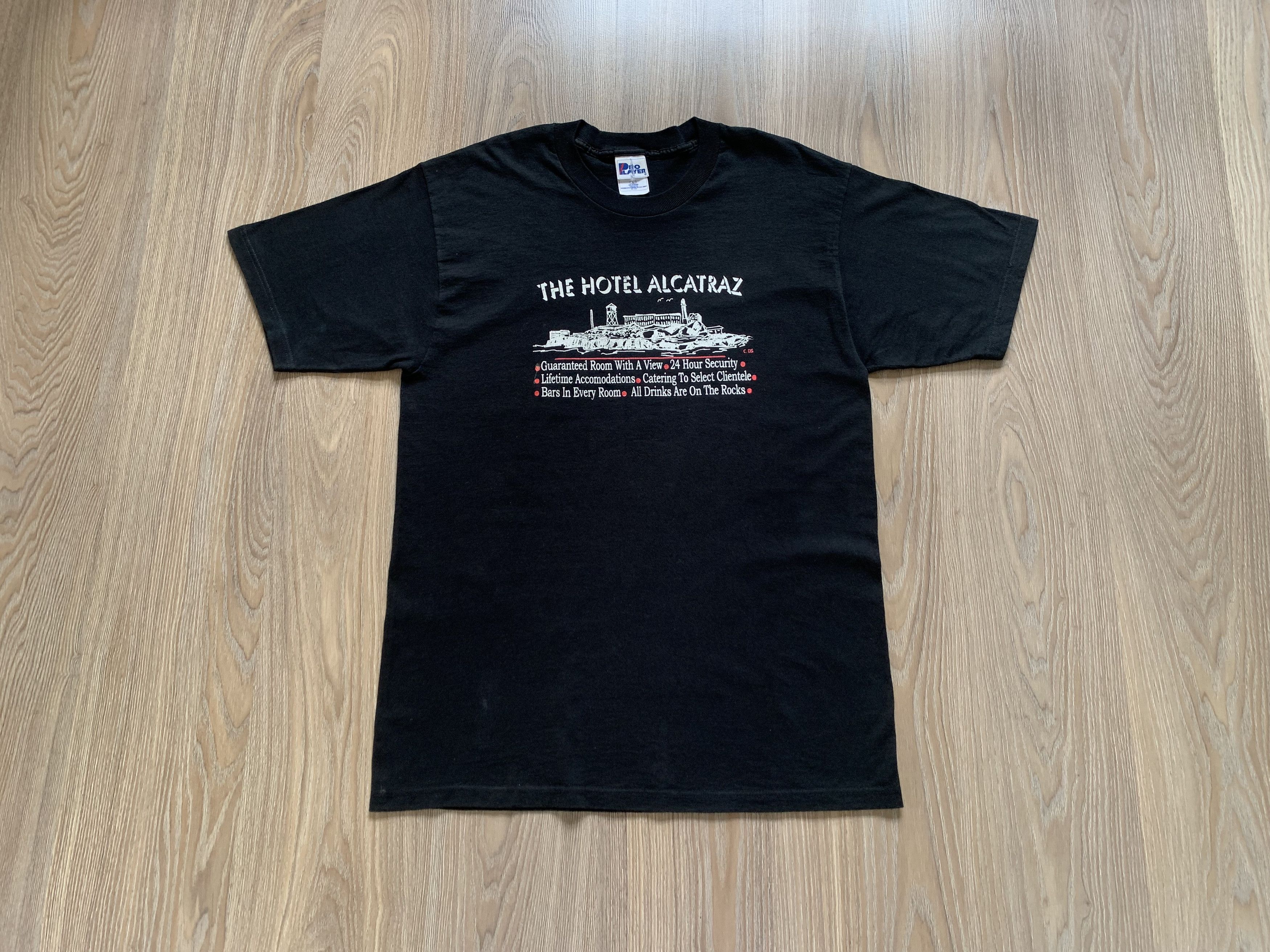 Pro Player Vintage Hotel Alcatraz Single Stitch Black T-Shirt Size US L / EU 52-54 / 3 - 1 Thumbnail