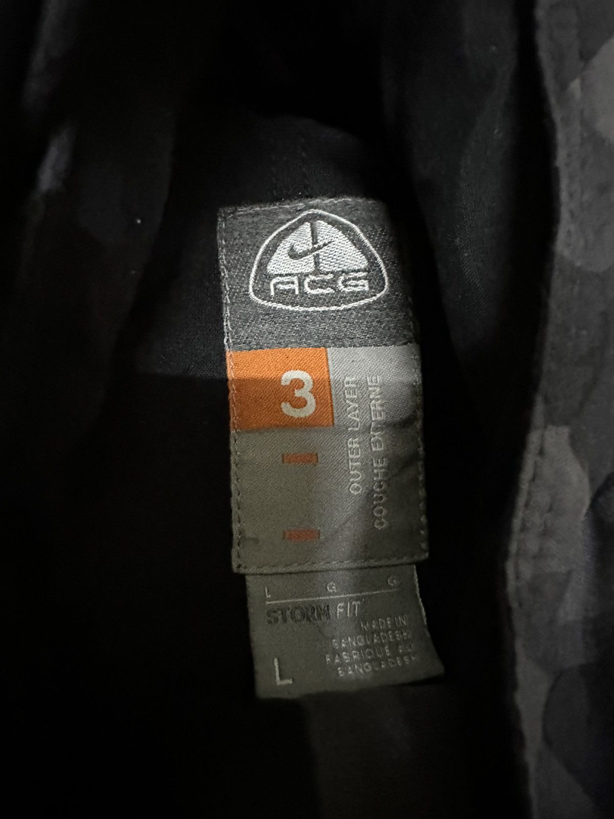 Nike × Nike ACG Nike ACG Padded Jacket Camo Sleeve Design Attachment Hoodies Size US L / EU 52-54 / 3 - 3 Thumbnail