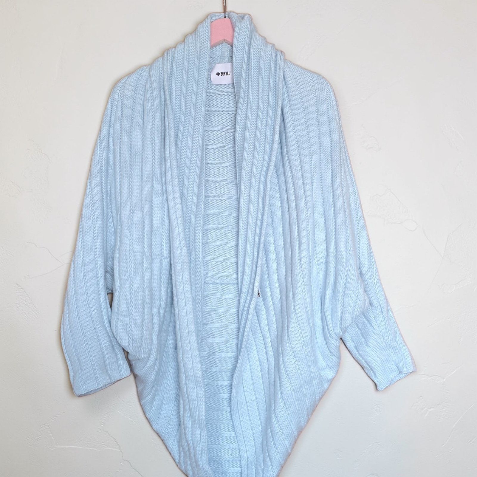 The Unbranded Brand Beryll Ava Cashmere Cocoon Cardigan Ice Blue One Size NWT Size ONE SIZE - 8 Thumbnail