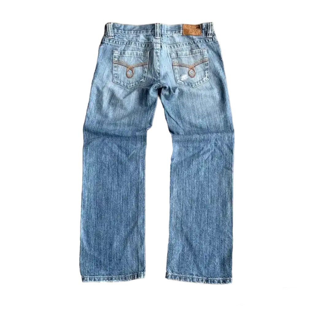 Vintage Vintage Roxy Jeans Ripped Denim Ankle Pants Waist 30 Size US 30 / EU 46 - 2 Thumbnail