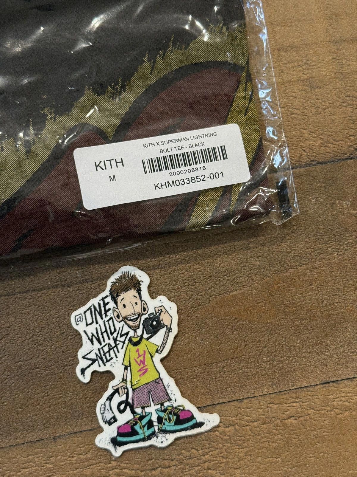 Kith Kith x Superman Lightning Bolt Tee Size Medium Size US M / EU 48-50 / 2 - 3 Thumbnail