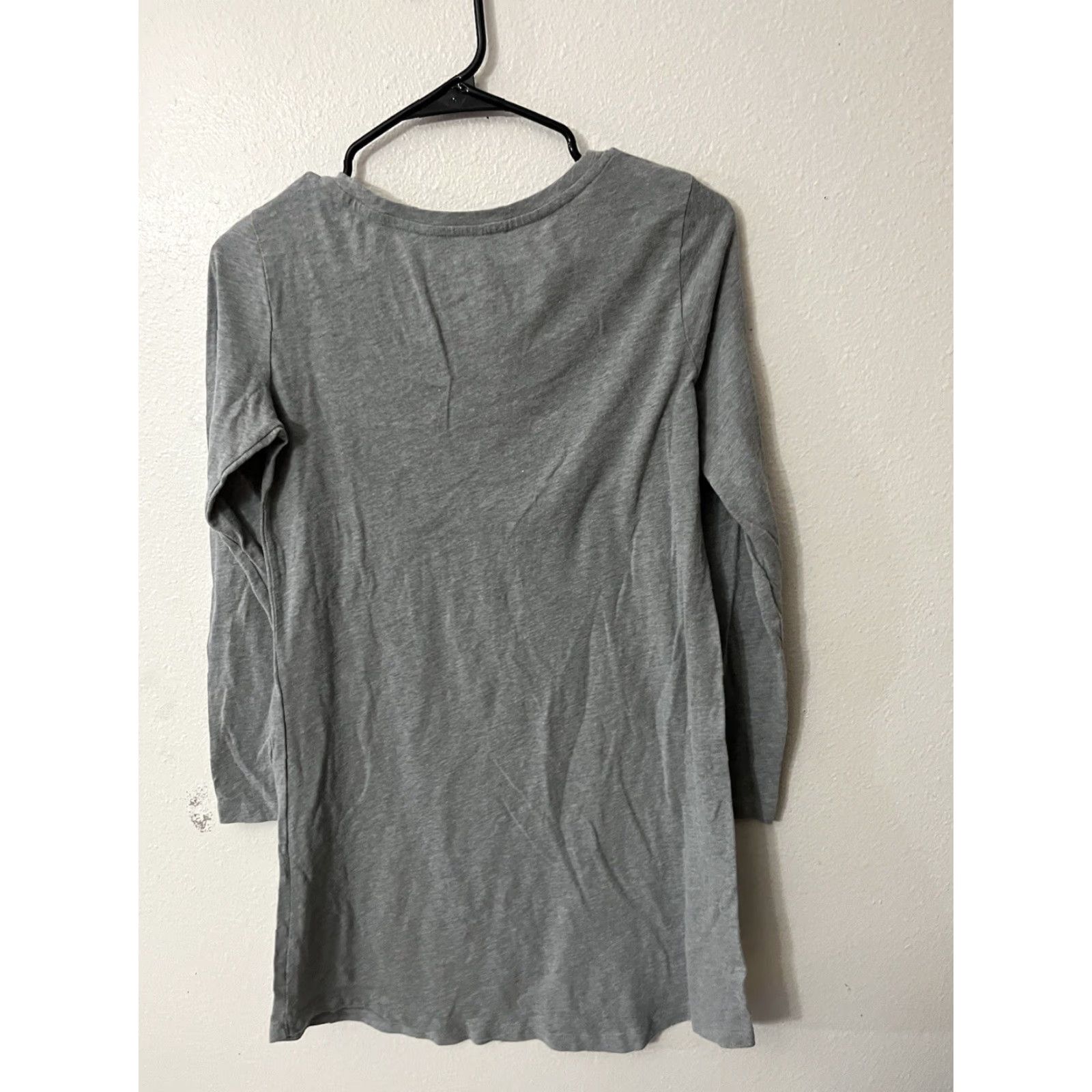 Victoria's Secret Victoria's Secret Shirt Womens Small Gray Graphic Button Up Pajama Top Size S / US 4 / IT 40 - 2 Thumbnail