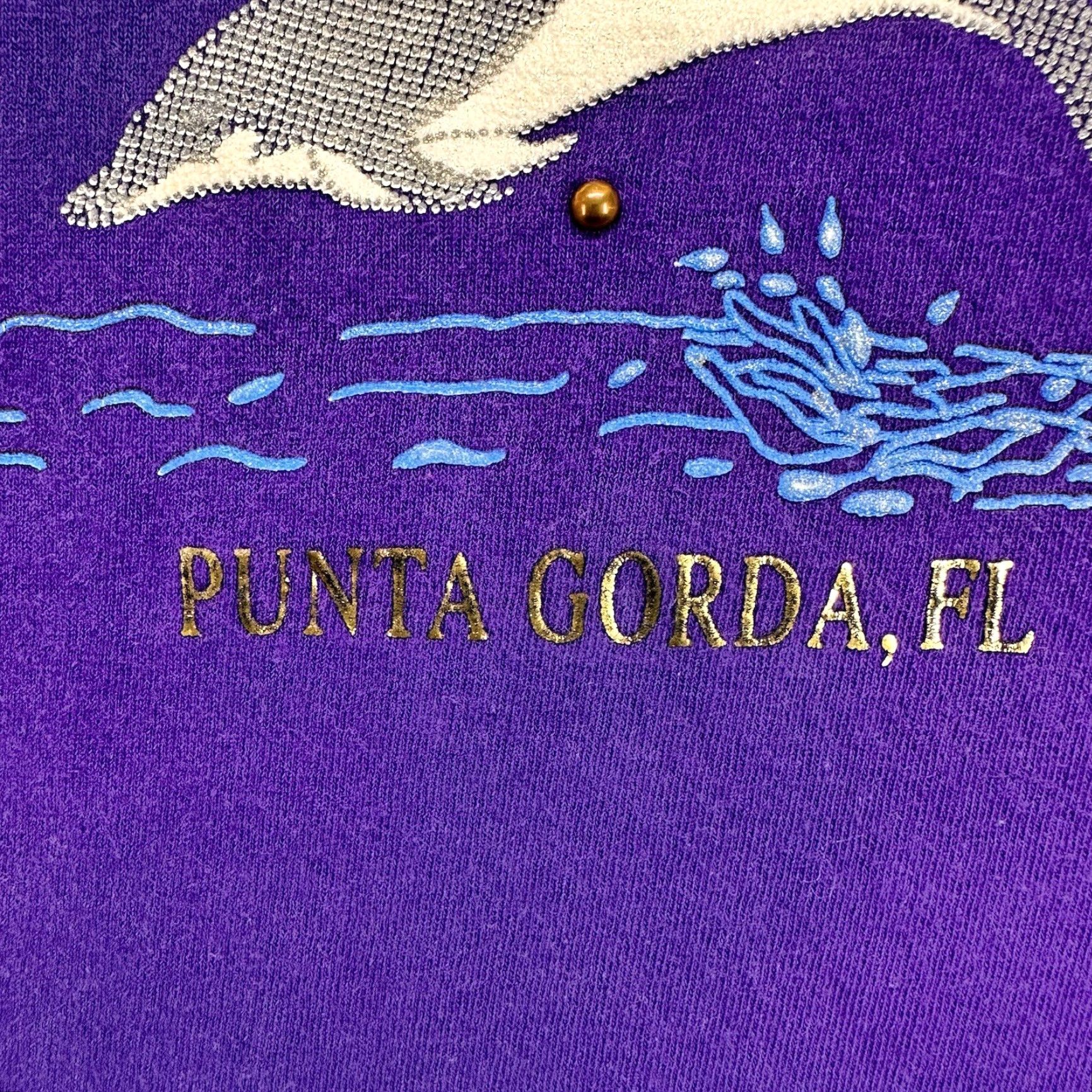 Gildan VINTAGE Gildan Florida Mens Large Purple Short Sleeve Graphic T-Shirt Embroidered Dolphin Size US L / EU 52-54 / 3 - 4 Thumbnail
