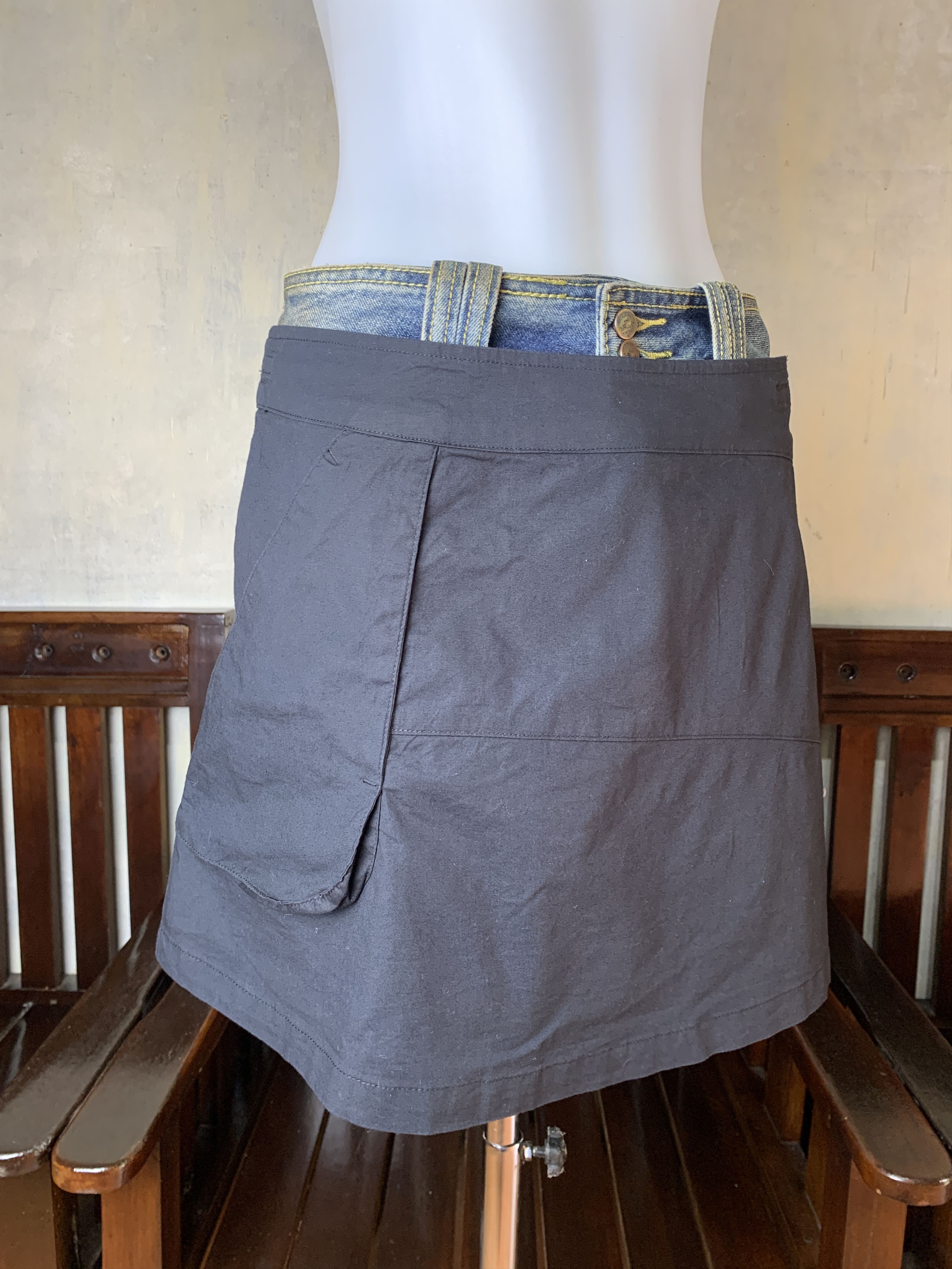 Japanese Brand Quechua Black Pocket Outer Wrapped Skirt (26-33) Size 28" / US 6 / IT 42 - 2 Thumbnail