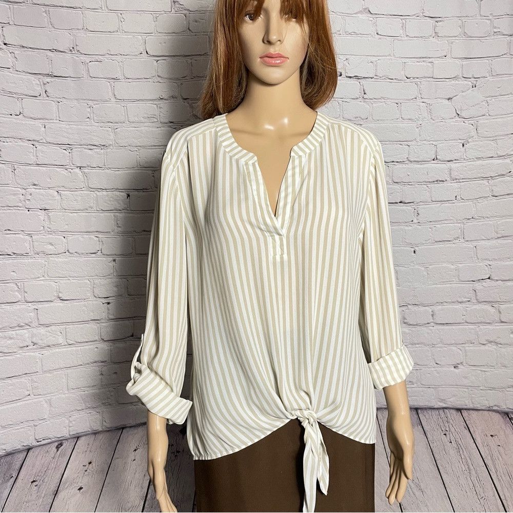Chicos Chico's Striped Long Sleeve Front Tie Blouse Size 2 US L Size L / US 10 / IT 46 - 1 Thumbnail