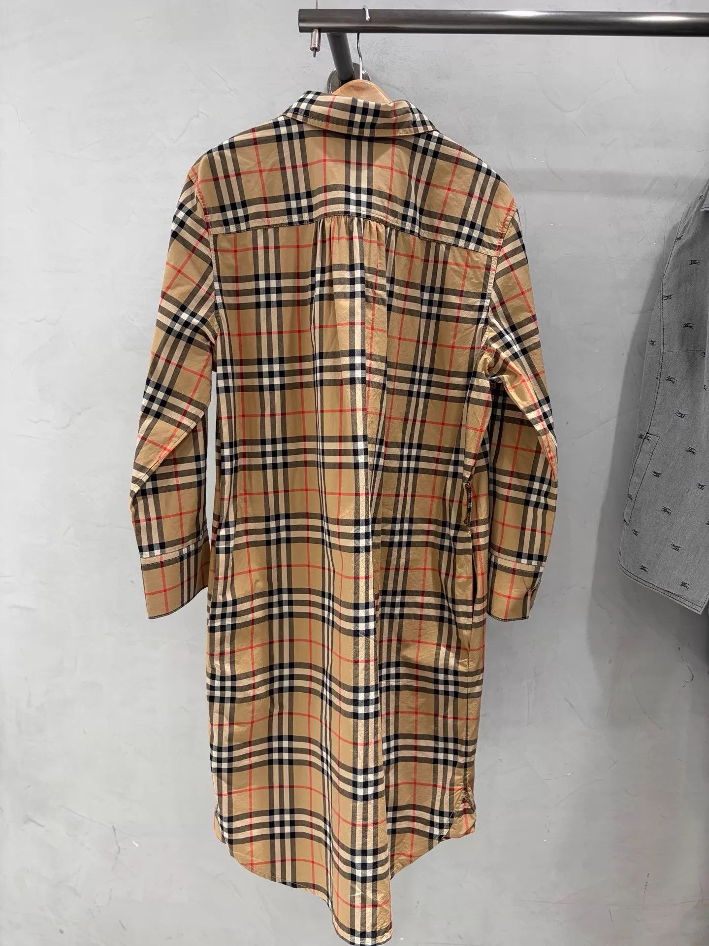 Burberry Burberry Women's Check Polo Collar Vintage Dress 40 Size S / US 4 / IT 40 - 4 Thumbnail
