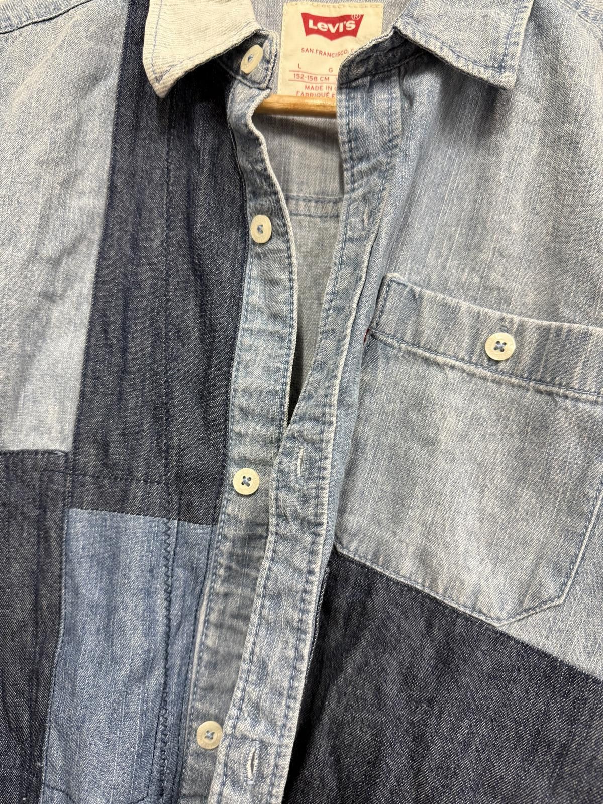 Levi's Levi's Patchwork Denim Casual Shirt Size ONE SIZE - 2 Thumbnail