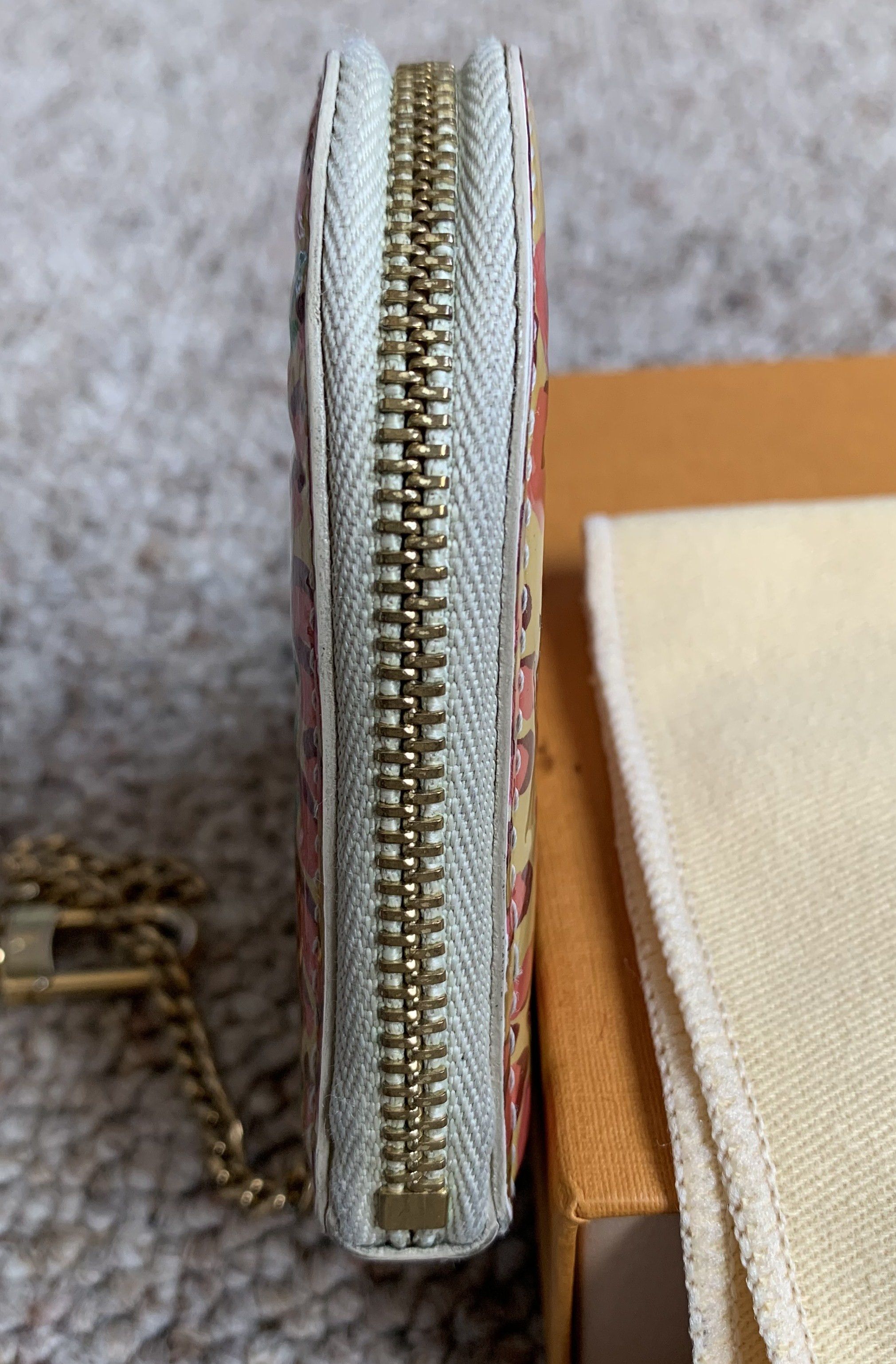 Louis Vuitton S/S 2008 Vuitton x Sprouse Leopard Monogram Heart Pouch Size ONE SIZE - 6 Thumbnail
