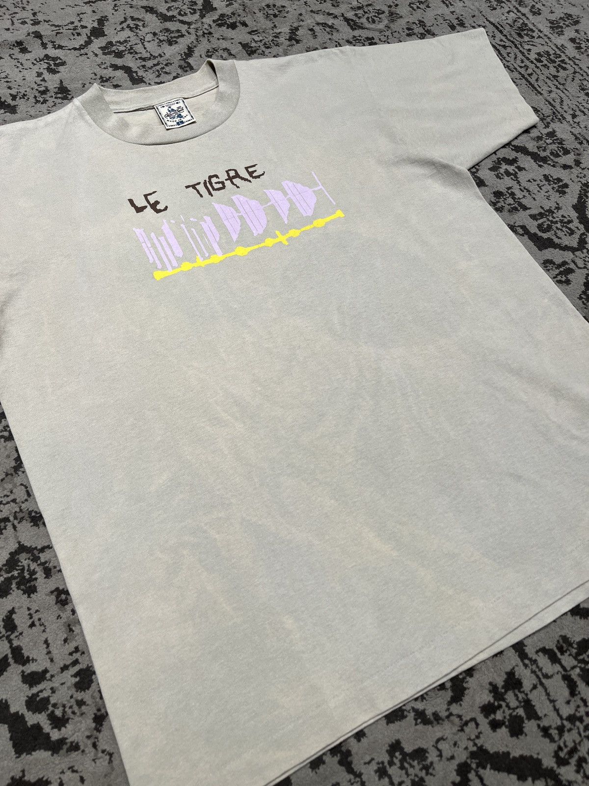 Band Tees 90’s Le Tigre Electro Punk “Soundwaves” Tour Size US L / EU 52-54 / 3 - 5 Thumbnail