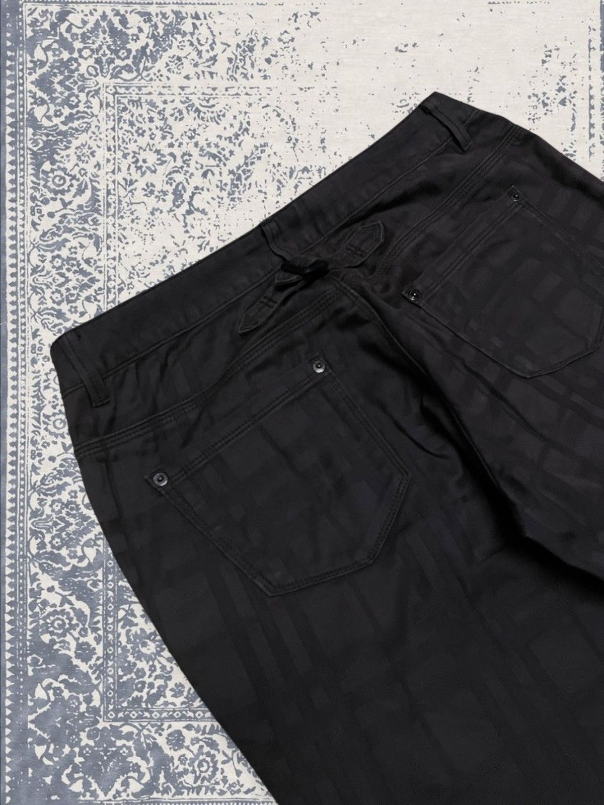 Burberry × Japanese Brand × Vintage Vintage 1990s Designer Burberry Checkered Brown Pant Size US 29 - 15 Thumbnail