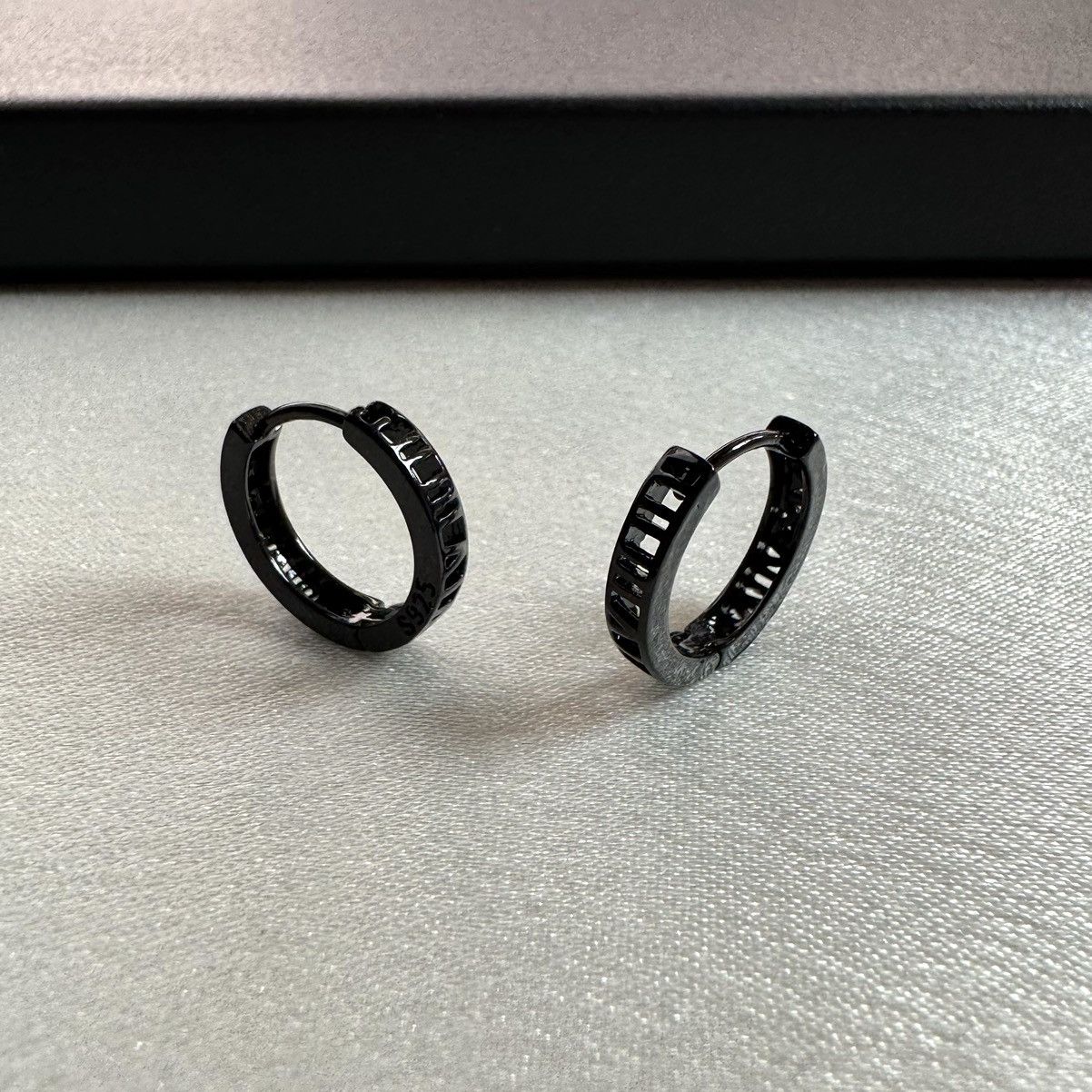 Other Small Hoop Earrings for Men Women Streetwear Unisex Style Size ONE SIZE - 1 Thumbnail