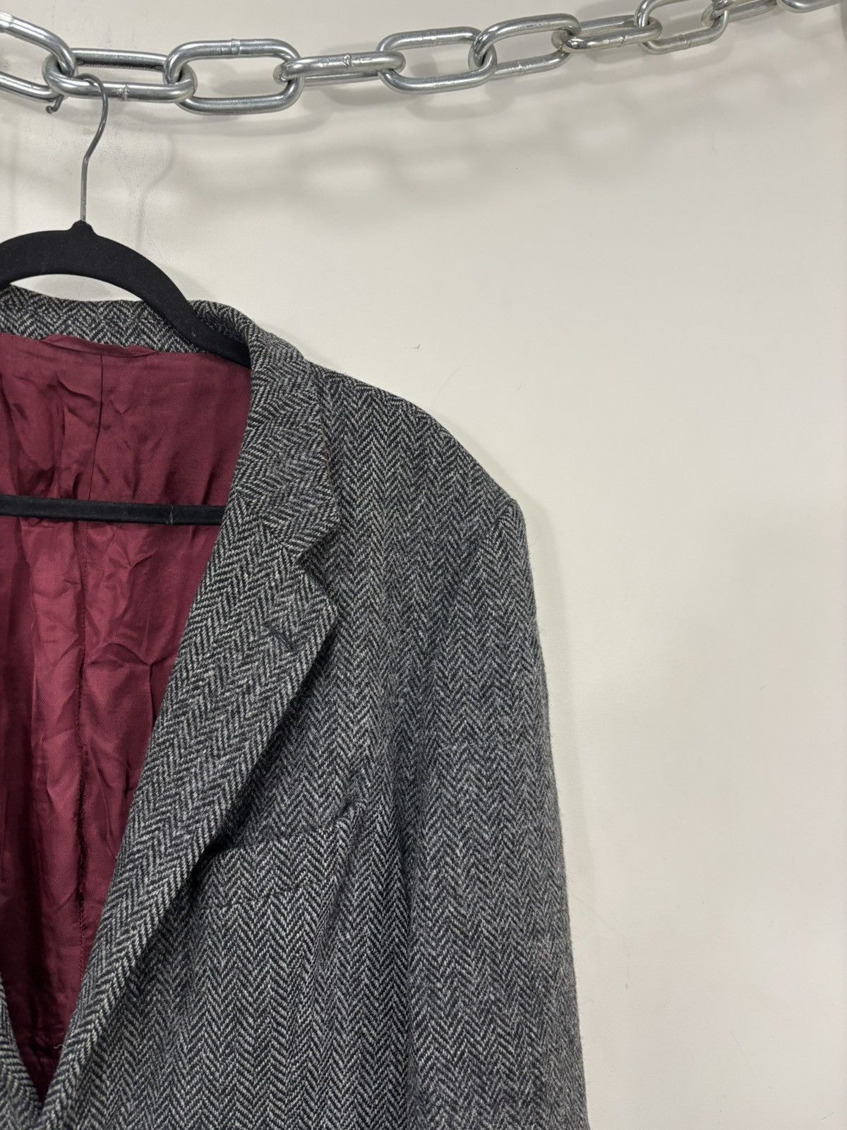 Harris Tweed Harris Tweed Vintage Men’s Herringbone Gray Tweed Jacket Size 46R - 9 Thumbnail