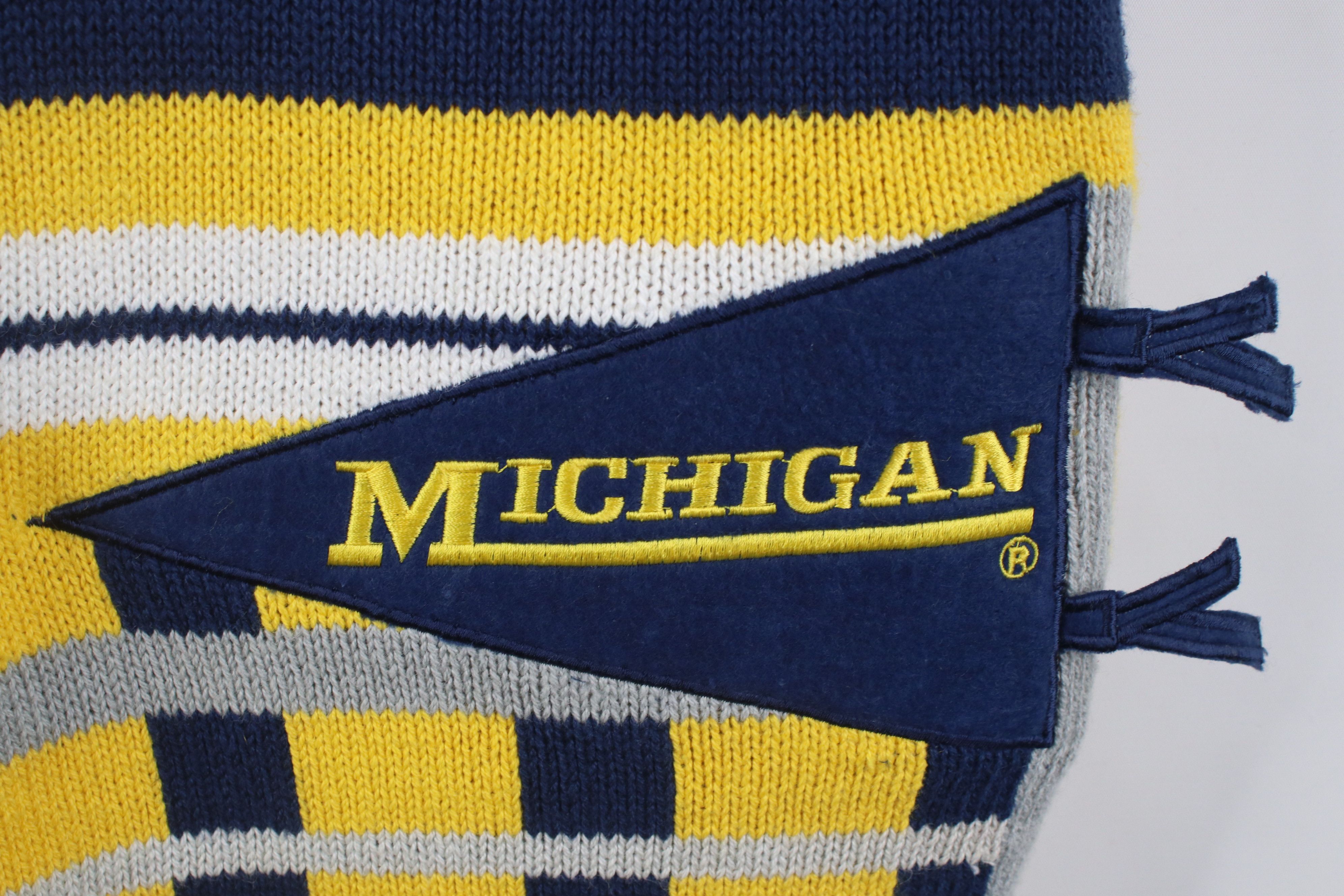 Vintage Vintage 90s University of Michigan Football Cardigan Sweater Size M / US 6-8 / IT 42-44 - 4 Thumbnail