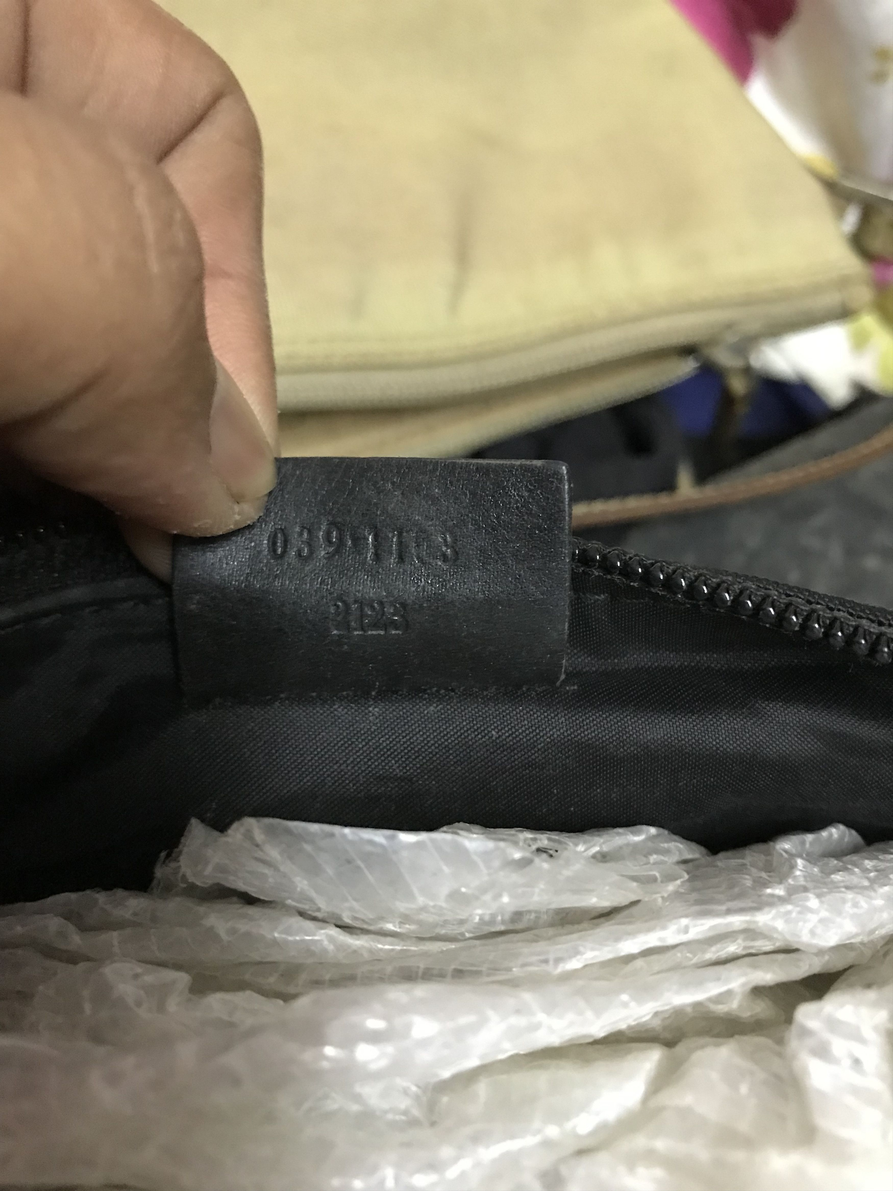 Gucci × Vintage Authentic Black Gucci Ponchete Bag Size ONE SIZE - 4 Thumbnail