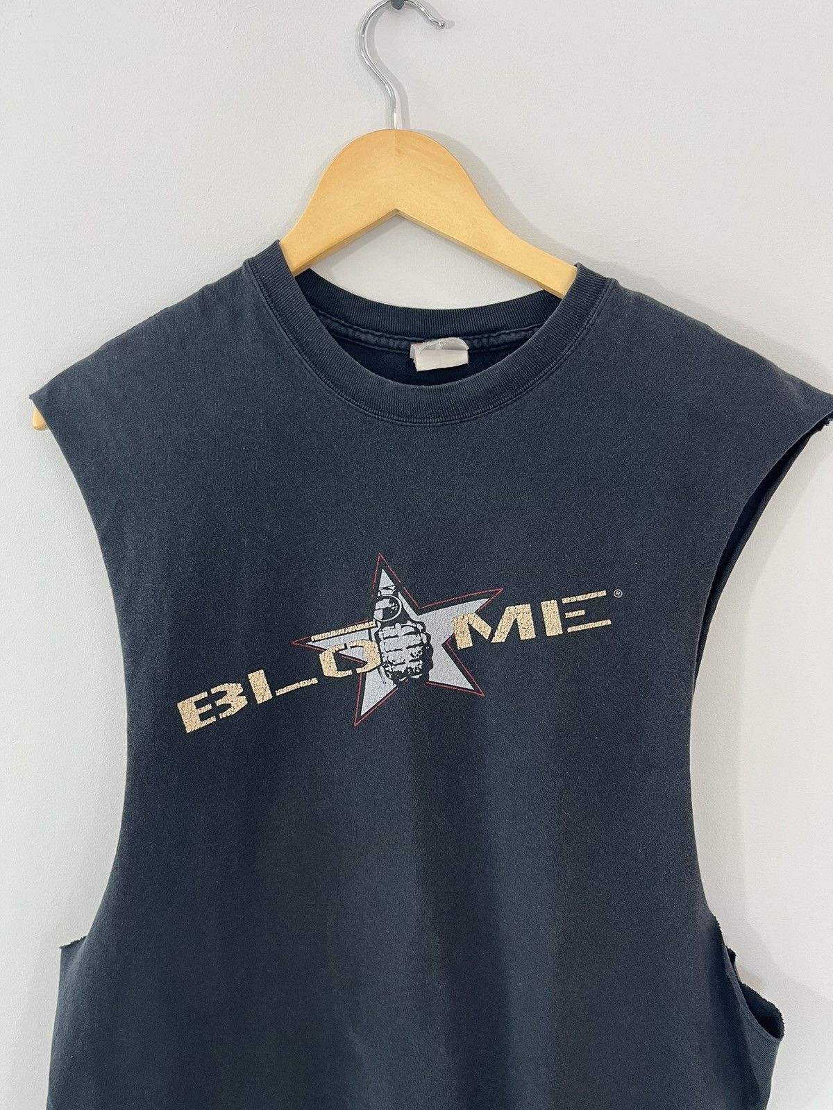 Vintage BLOW ME Hand Grenade Distressed Thrashed Cut Off Size US L / EU 52-54 / 3 - 2 Thumbnail