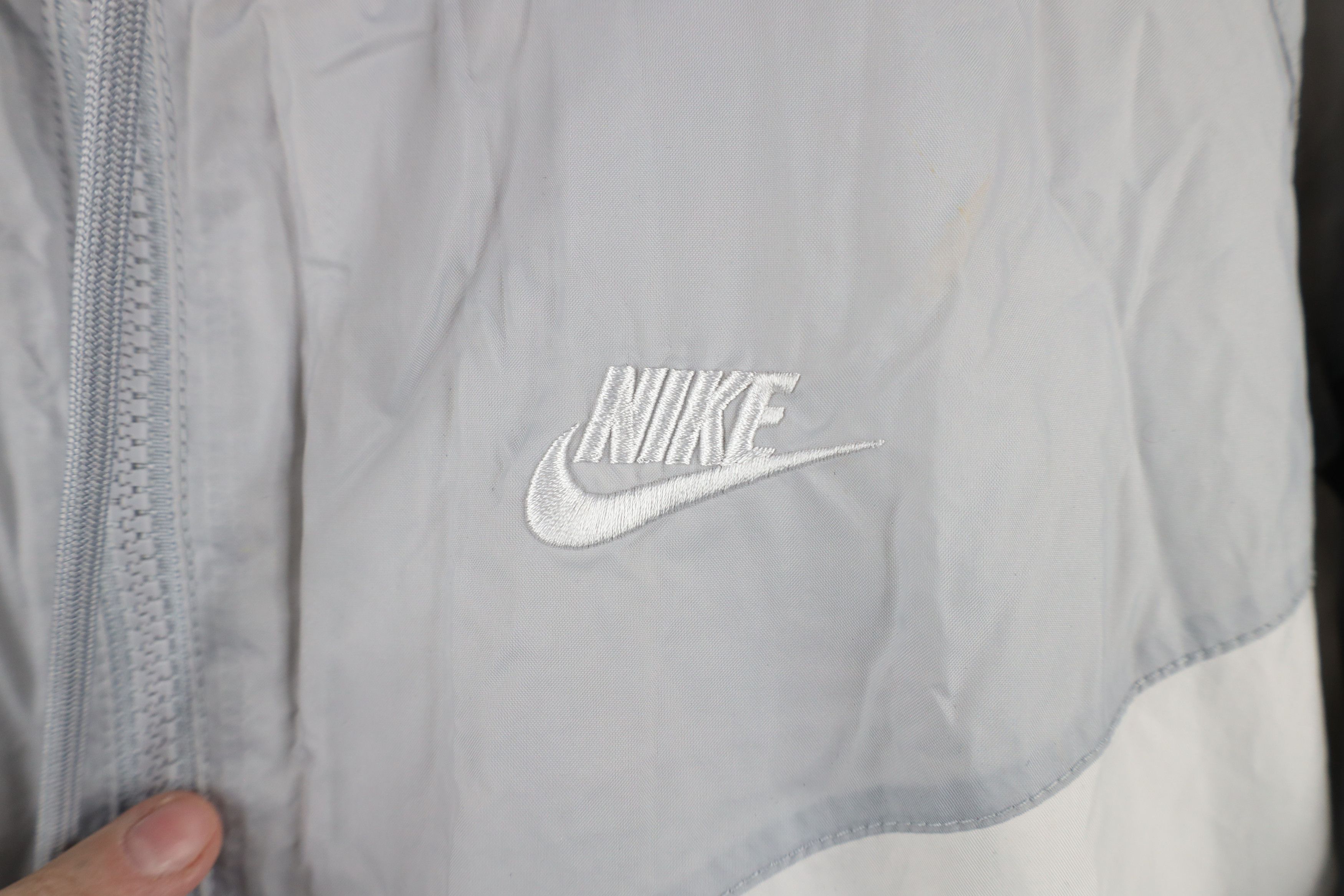 Nike × Vintage Nike Sportswear Lined Hooded Windrunner Jacket Windbreaker Size US L / EU 52-54 / 3 - 4 Thumbnail