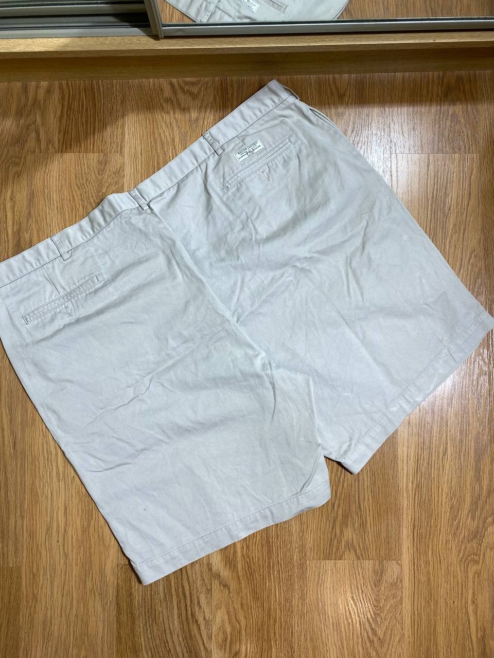 Polo Ralph Lauren Polo Ralph Lauren Cargo Shorts Mens 50 Cream Chino Outdoor Size US 34 / EU 50 - 10 Thumbnail