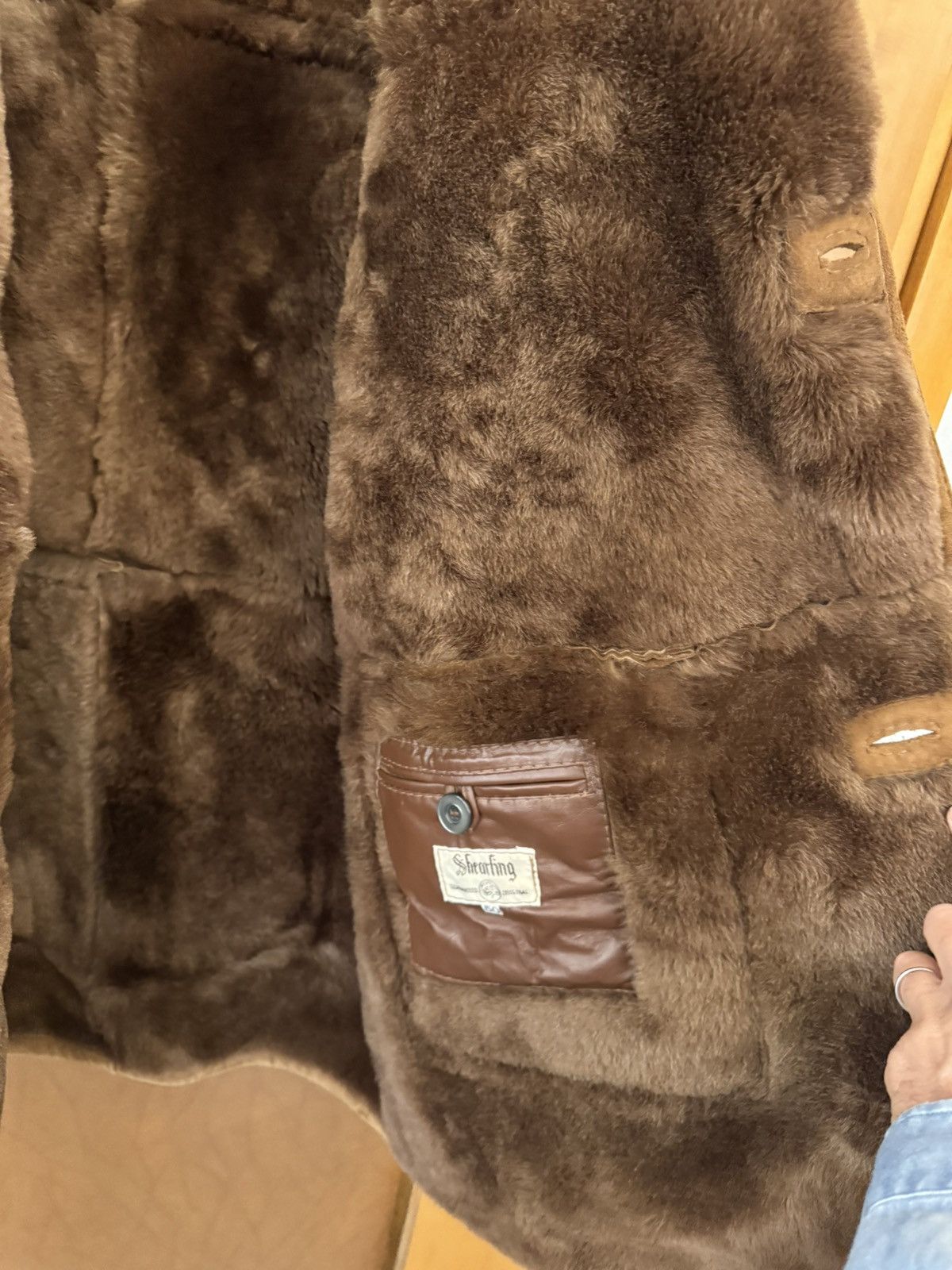 Vintage Shearling vintage coat in perfect conditions Size US M / EU 48-50 / 2 - 24 Thumbnail