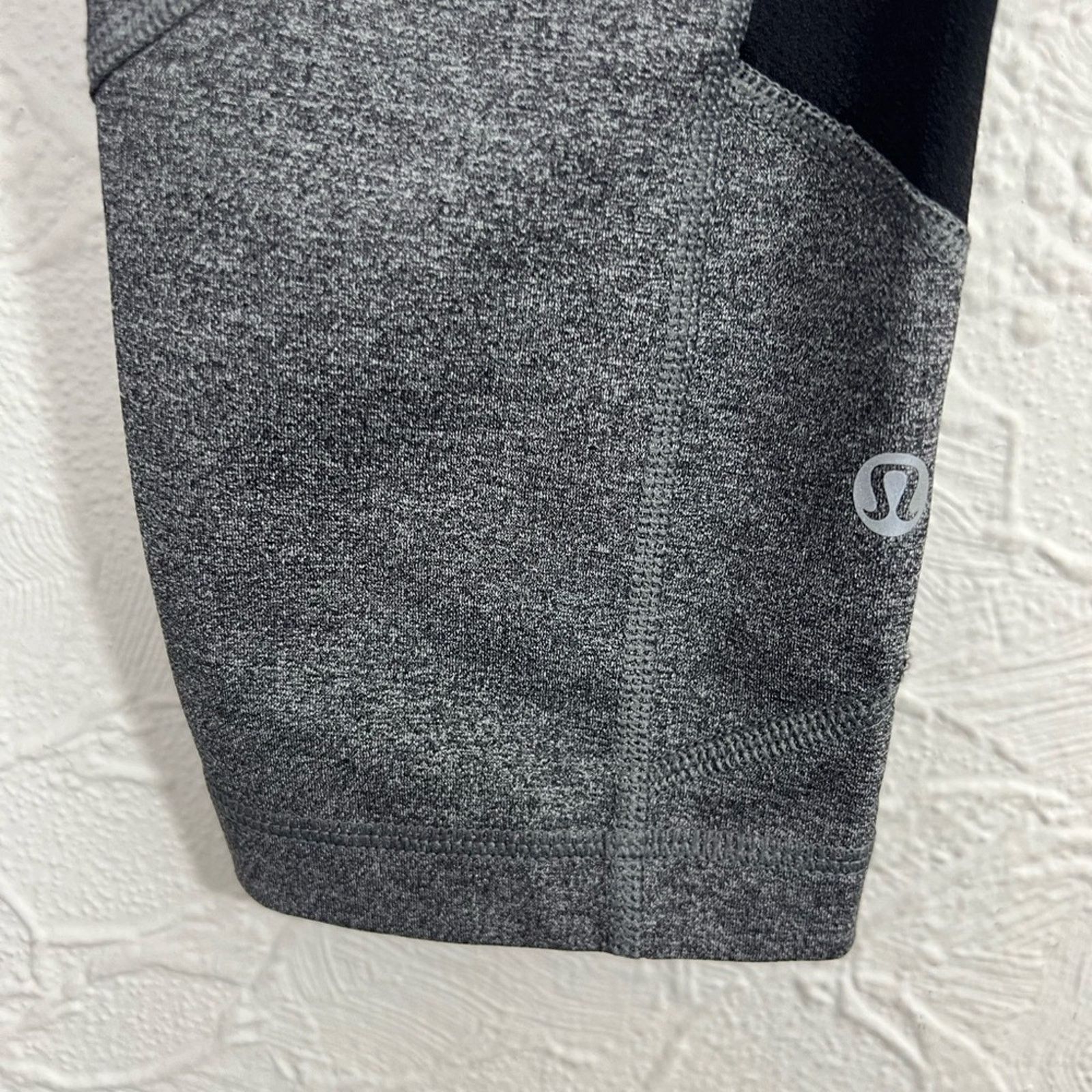 Lululemon Lululemon Pace Rival Crop Leggings Women's Sz 6 Black Gray Size 28" / US 6 / IT 42 - 3 Thumbnail