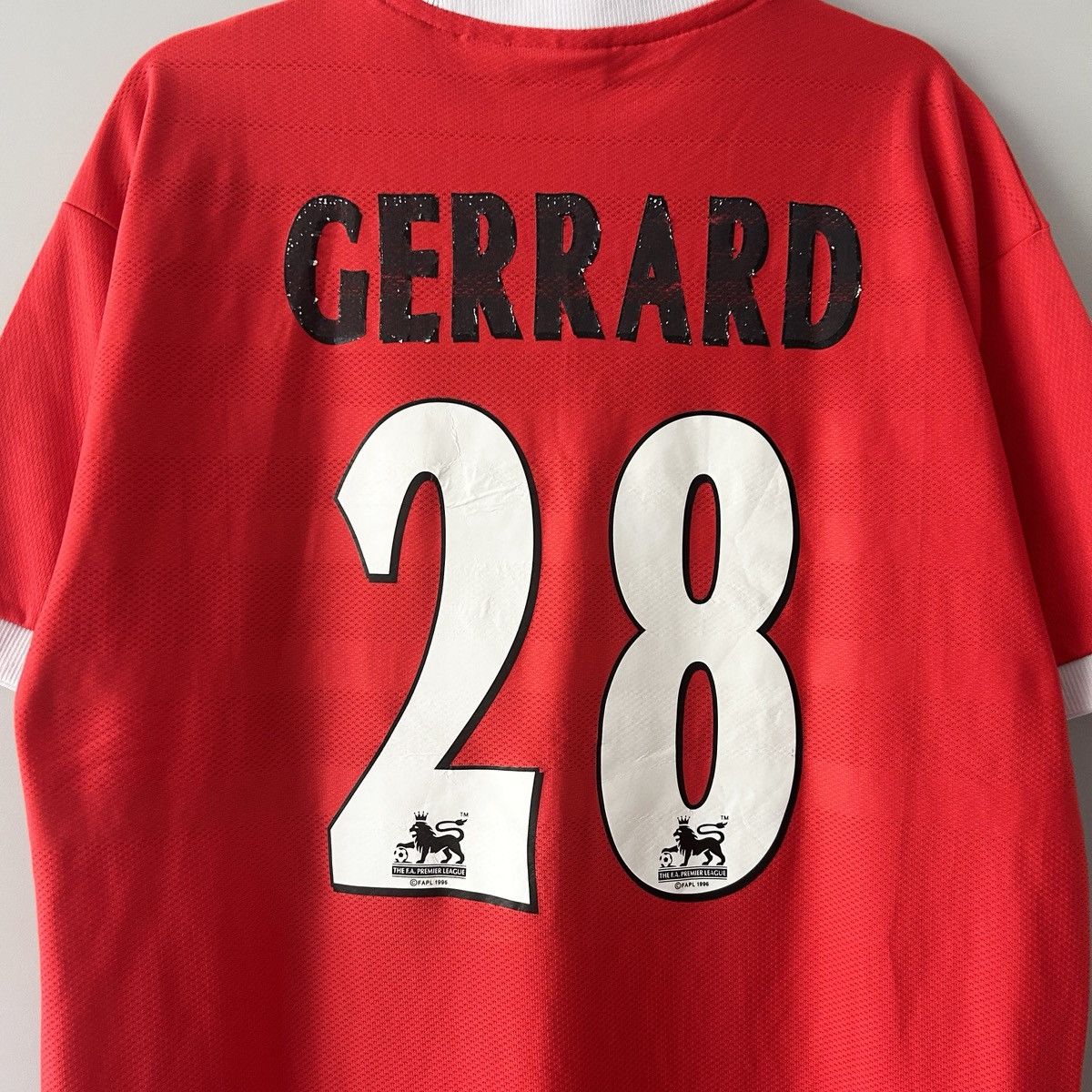Reebok Liverpool jersey 1999 2000 Gerard reebok Size US M / EU 48-50 / 2 - 8 Thumbnail