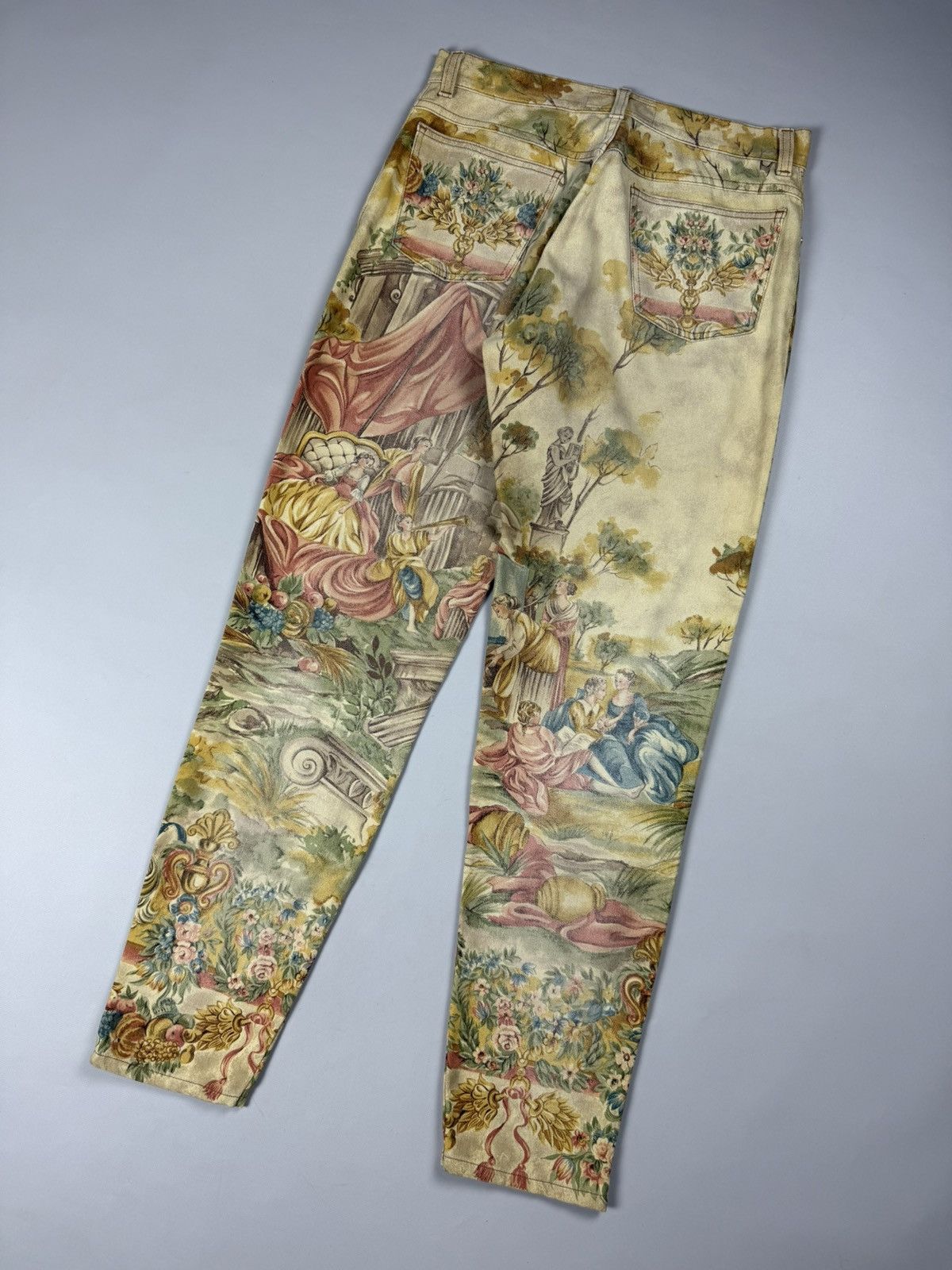 Roberto Cavalli Rare Roberto Cavalli Renaissance Angels Overprinted Jeans Size 32" / US 10 / IT 46 - 21 Thumbnail