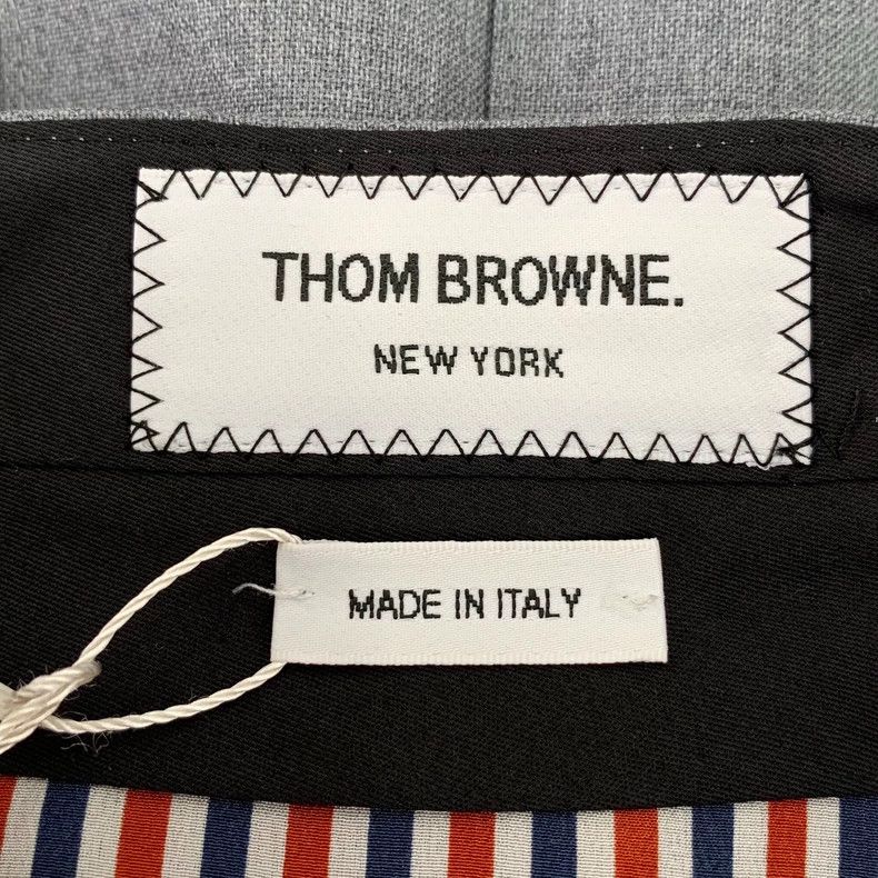 Thom Browne Thom Browne Wool pleated short skirt with gray stripes 2503 Size 25" / US 0 / IT 36 - 5 Thumbnail