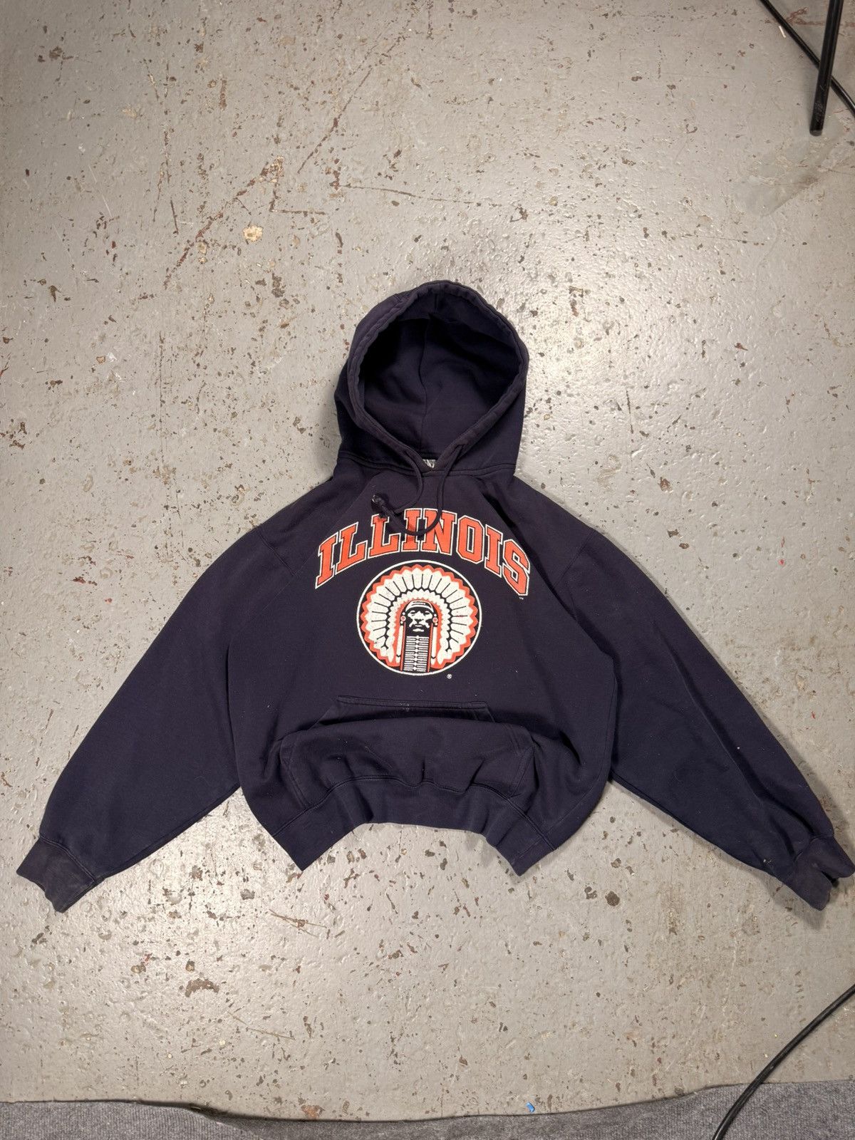 Other Insane Illinois State Distressed Sun Faded College Hoodie Size US S / EU 44-46 / 1 - 1 Thumbnail