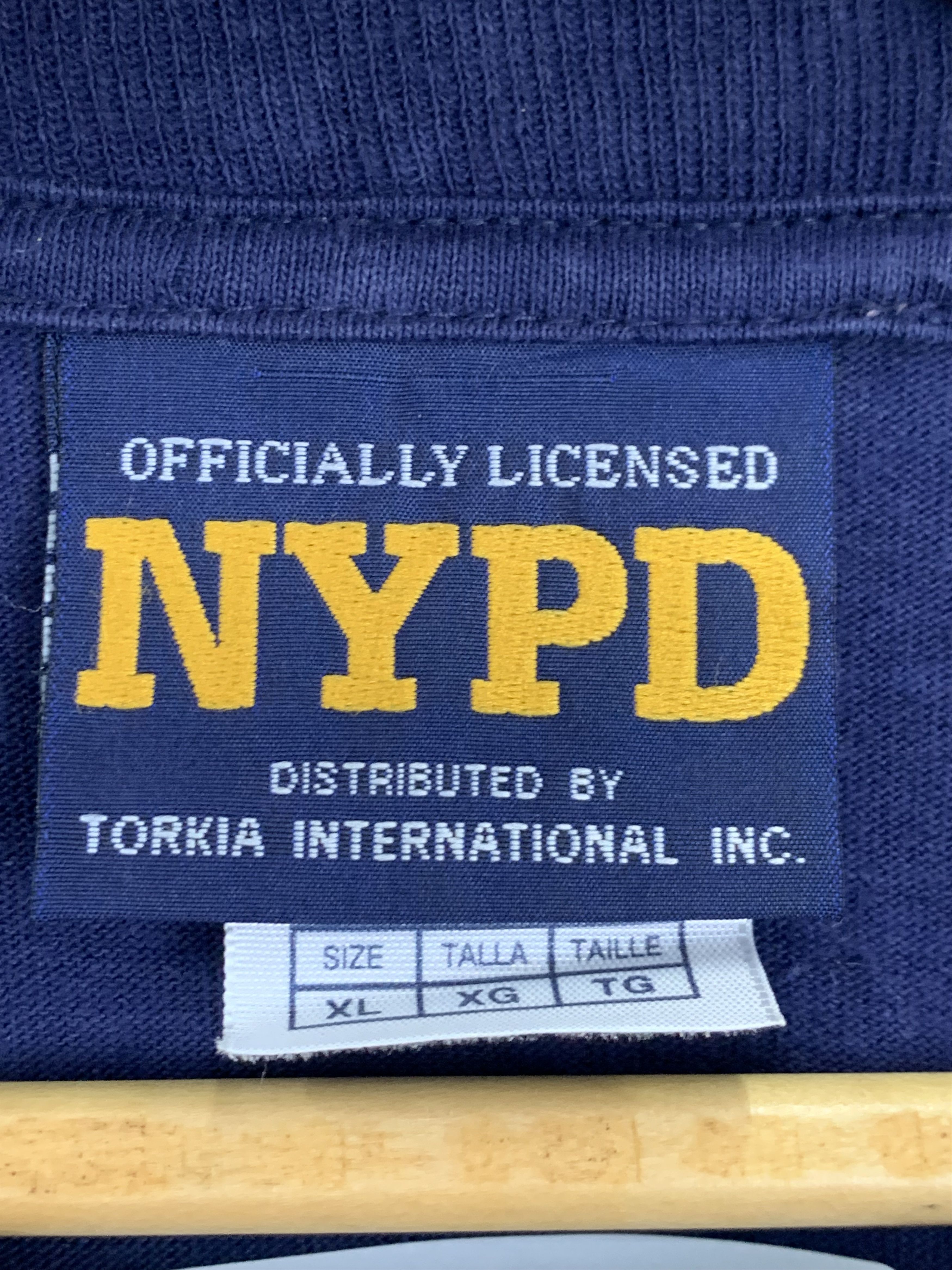 Vintage Vintage Official NYPD Longsleeve T Shirt TA0136 Size US XL / EU 56 / 4 - 5 Thumbnail