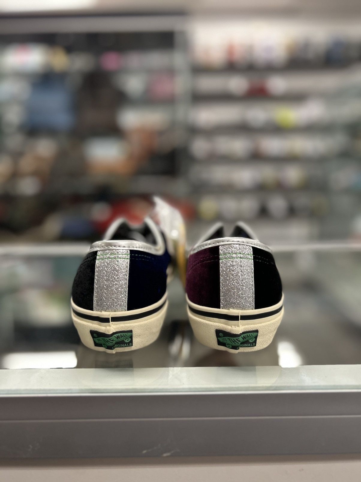 Vans Vans Authentic LX Feature Sinners Club Part 2 Size US 8 / EU 41 - 4 Thumbnail