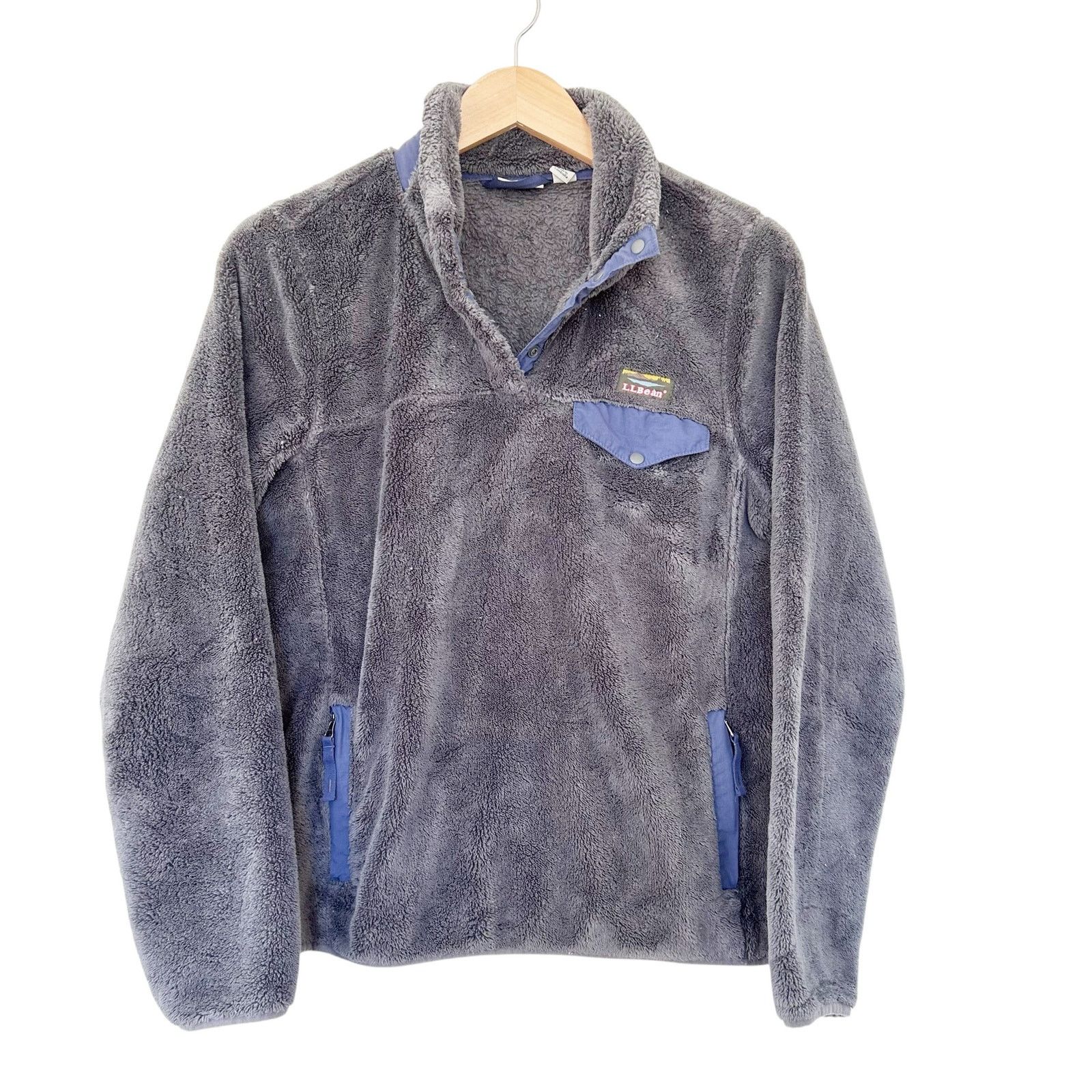 L.L. Bean LL Bean Gray Fuzzy Quarter Snap Pullover Sweater Sz S Size S / US 4 / IT 40 - 1 Thumbnail