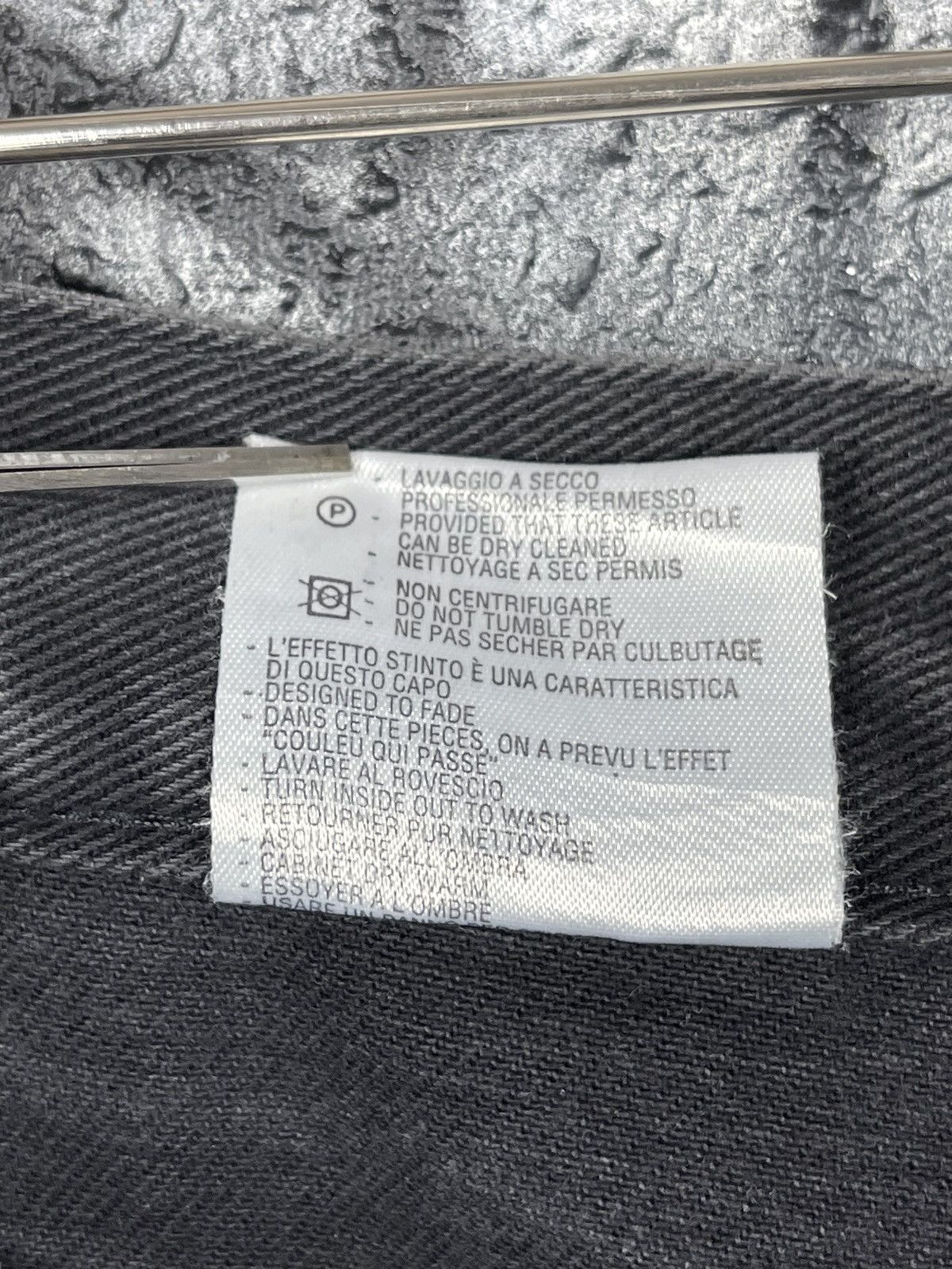 Versace Versace Classic V2 Vintage Washed Black Denim Jeans Men’s Size W33 Size US 33 - 16 Thumbnail