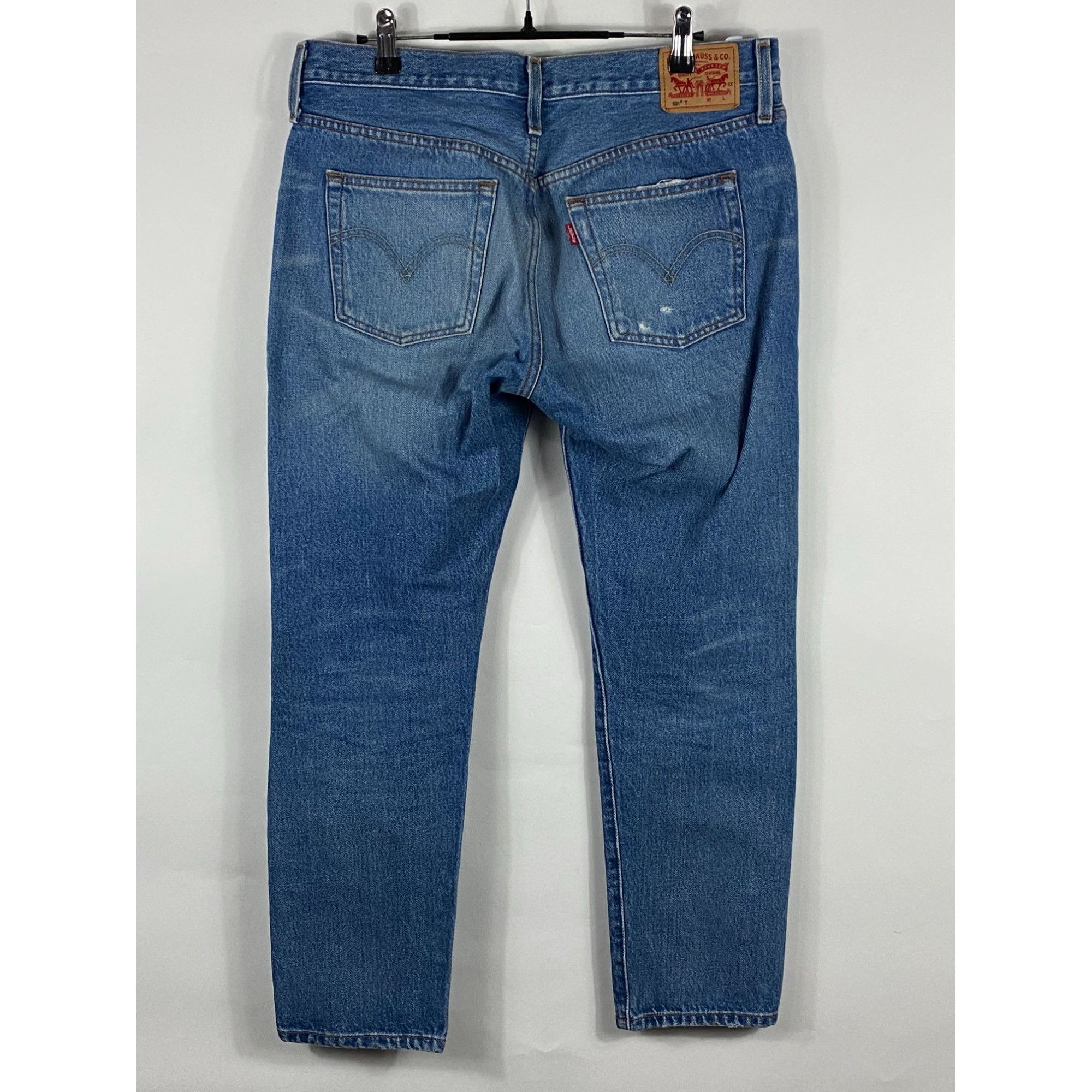 Levi's Levi's 501 Original Fit Button-Fly Straight Leg Denim Jeans Size US 30 / EU 46 - 2 Thumbnail