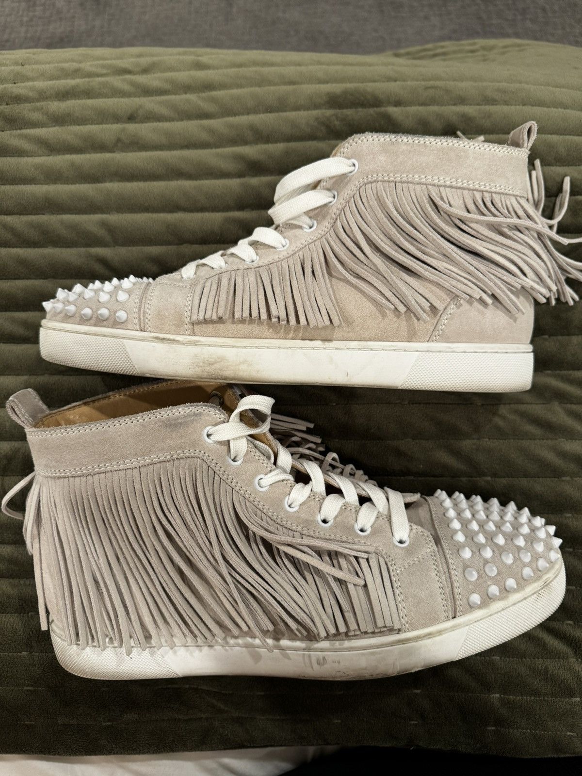 Christian Louboutin Christian louboutin High top Beige with studs OBO Size US 11 / EU 44 - 1 Thumbnail