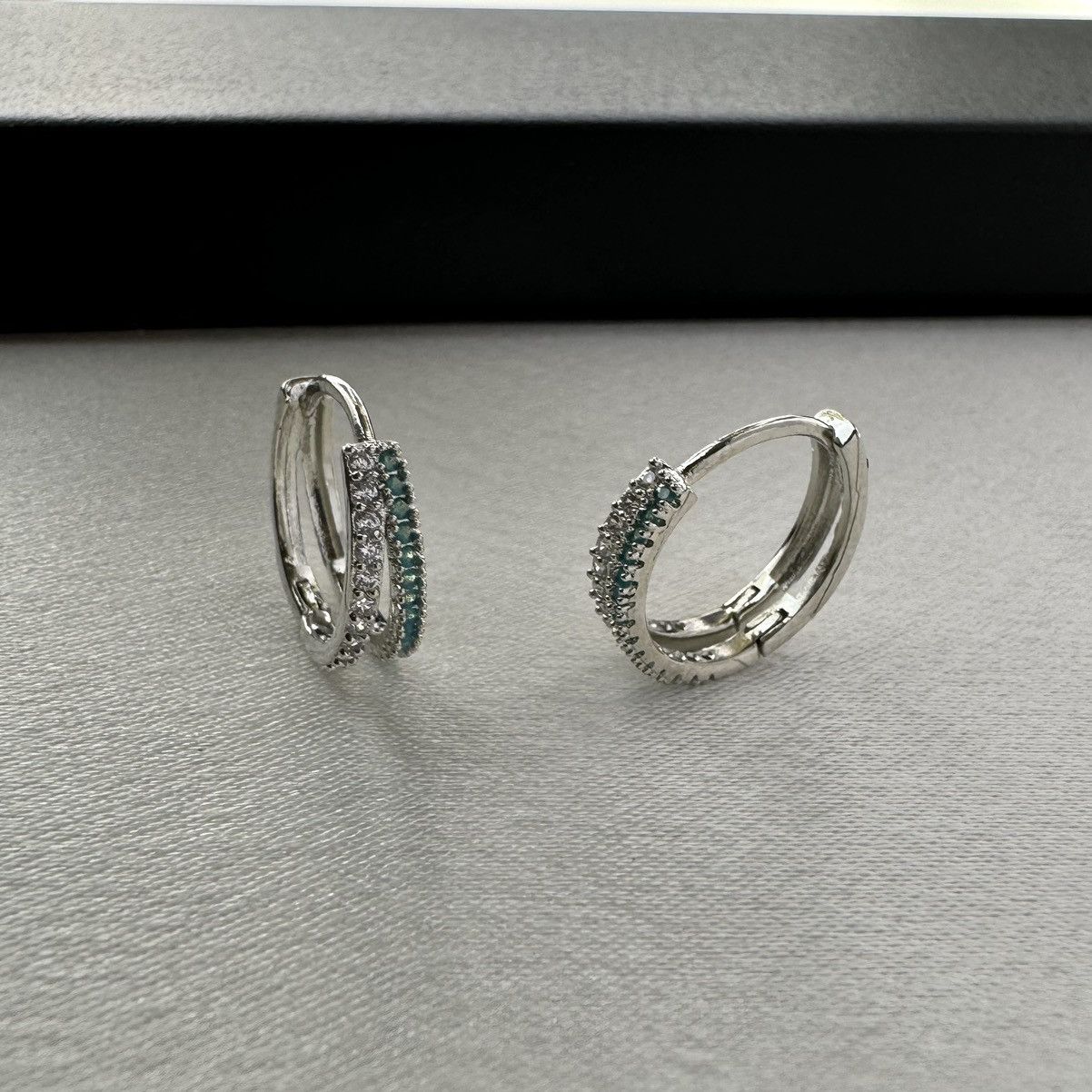 Other Small Hoop Earrings for Men Women Hip Hop Unisex Style Size ONE SIZE - 1 Thumbnail