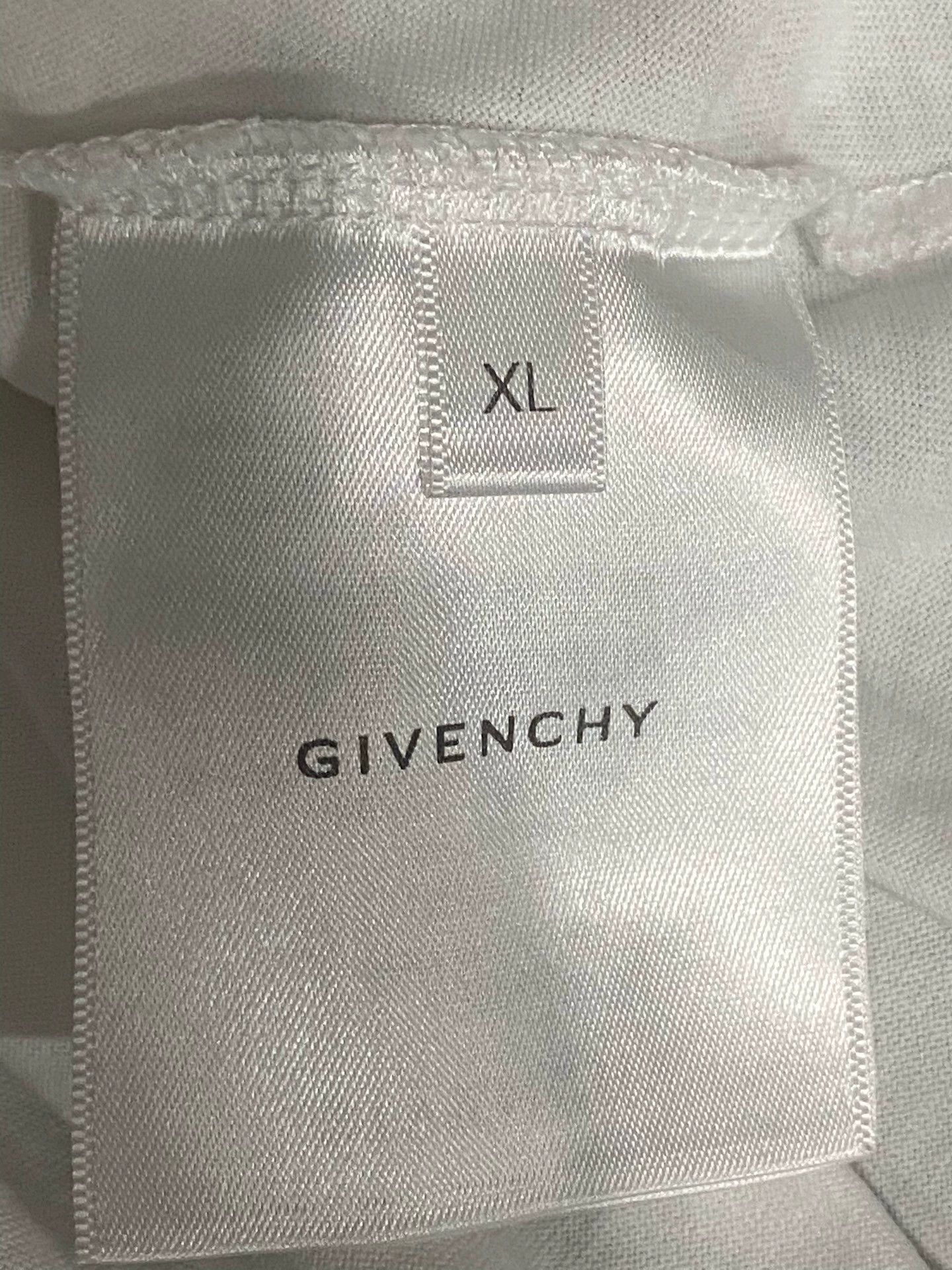Givenchy Givenchy x Disney Short Sleeve T-shirt XL Size XL / US 12-14 / IT 48-50 - 7 Thumbnail