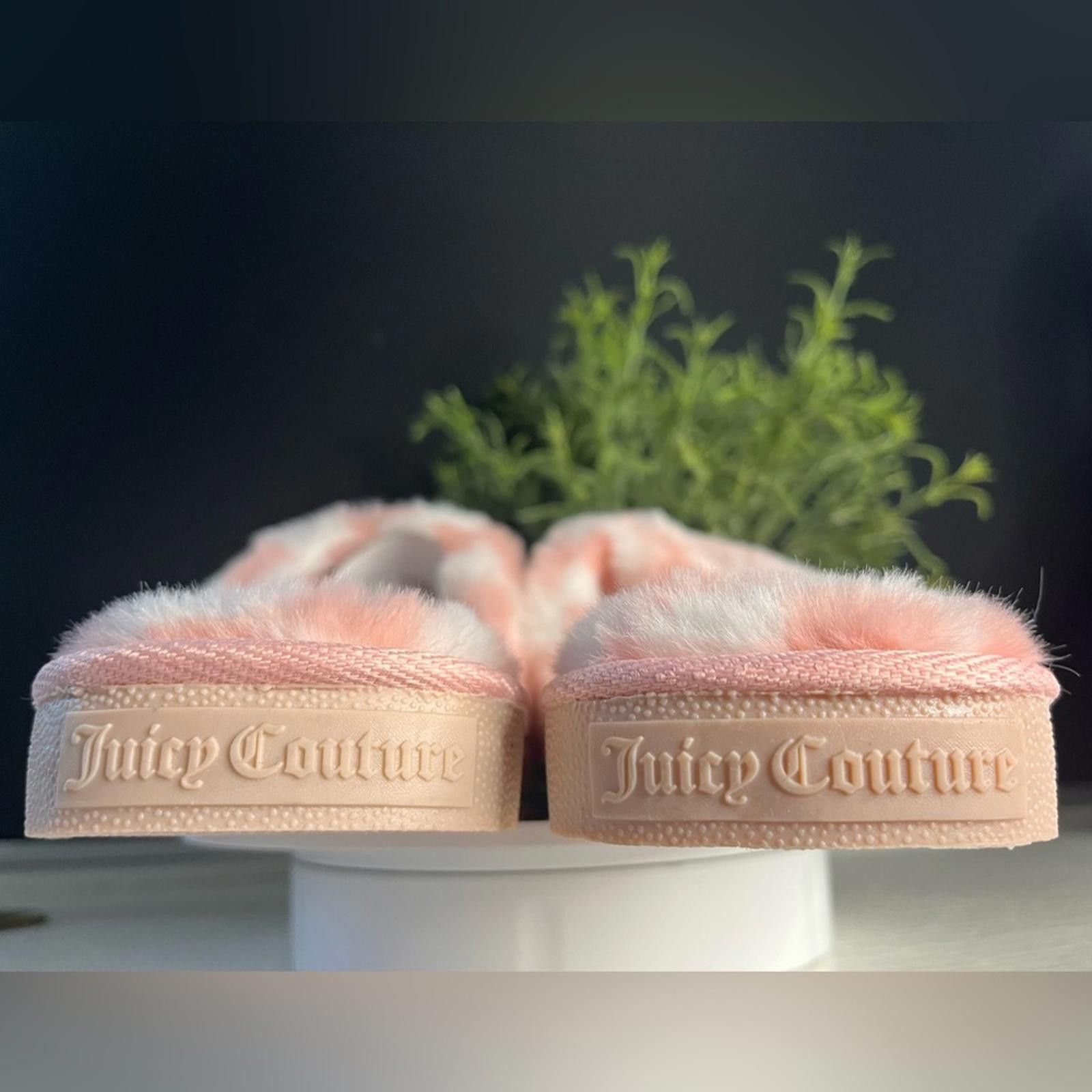 Juicy Couture Jeans Juicy Couture Hero Pink Fuzzy Slippers Slides Sz 6.5-7.5 New Size US 7.5 / IT 37.5 - 4 Thumbnail