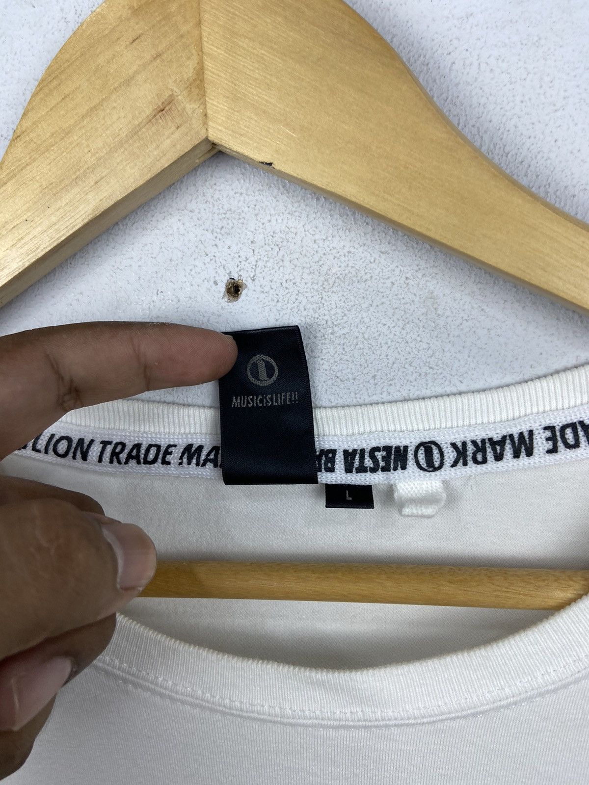 Japanese Brand × Other Nesta Embroidered Multicolour Tee Size US L / EU 52-54 / 3 - 6 Thumbnail