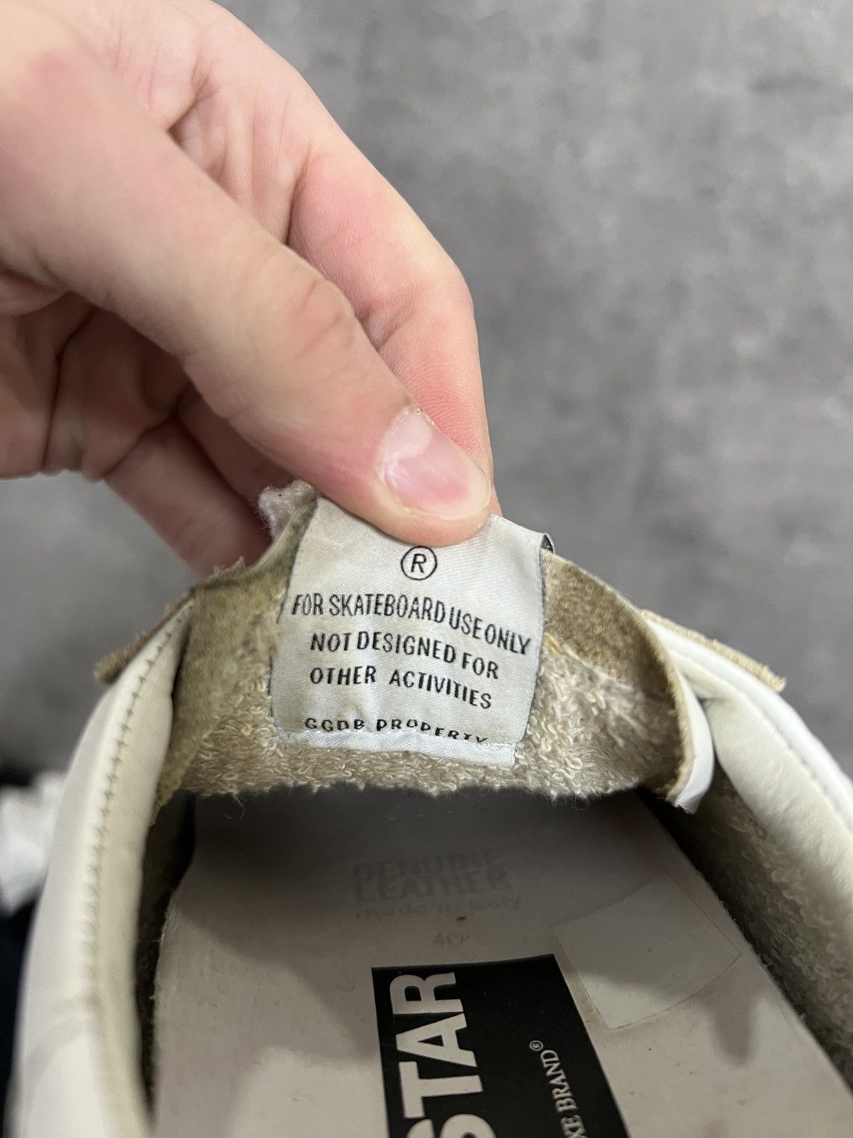 Golden Goose Golden Goose Superstar Size US 7 / EU 40 - 9 Thumbnail