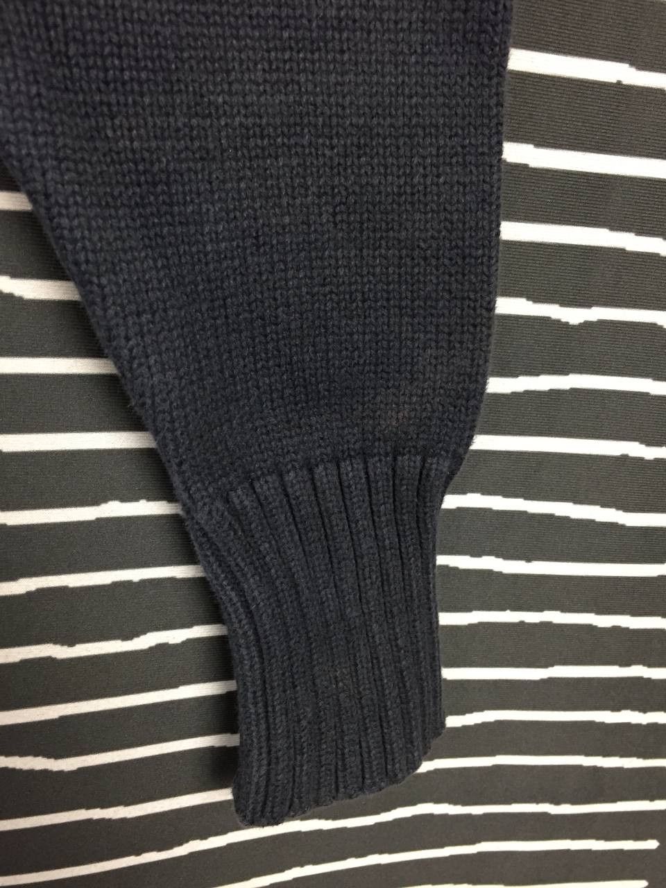 Polo Ralph Lauren Vtg Polo Ralph Lauren Cropped Fit V-Neck Knit Sweater Size US M / EU 48-50 / 2 - 9 Thumbnail