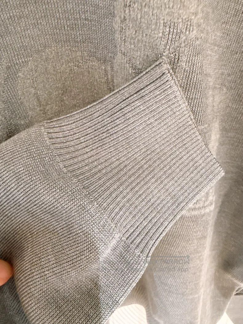Hermes Hermes Gray horse carriage cashmere sweater Size XS / US 0-2 / IT 36-38 - 5 Thumbnail