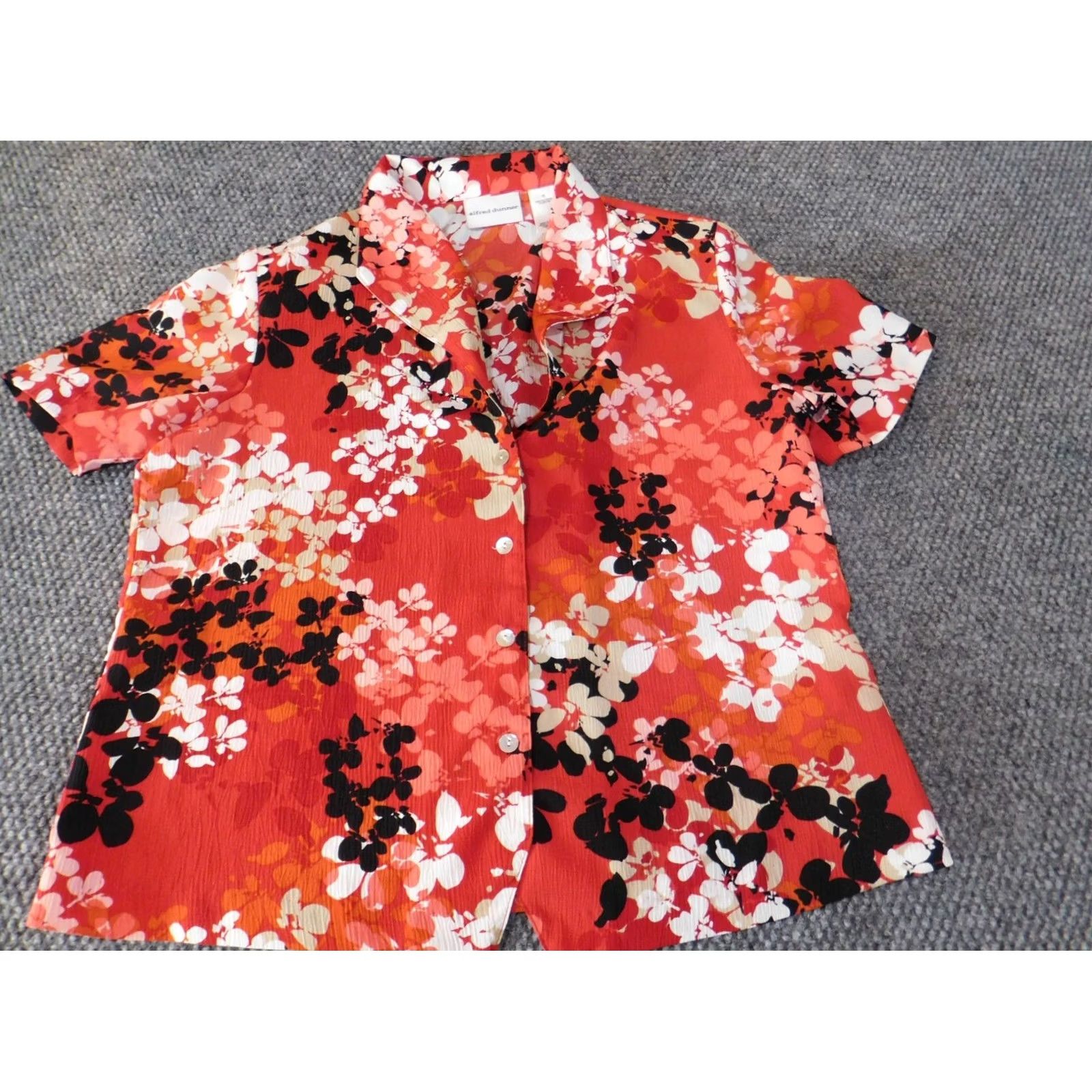 Vintage Alfred Dunner Button-Up Shirt Womens Regular Size 10 Red Floral Short Sleeve Shoulder Pad Embroidered Casual Size L / US 10 / IT 46 - 2 Thumbnail