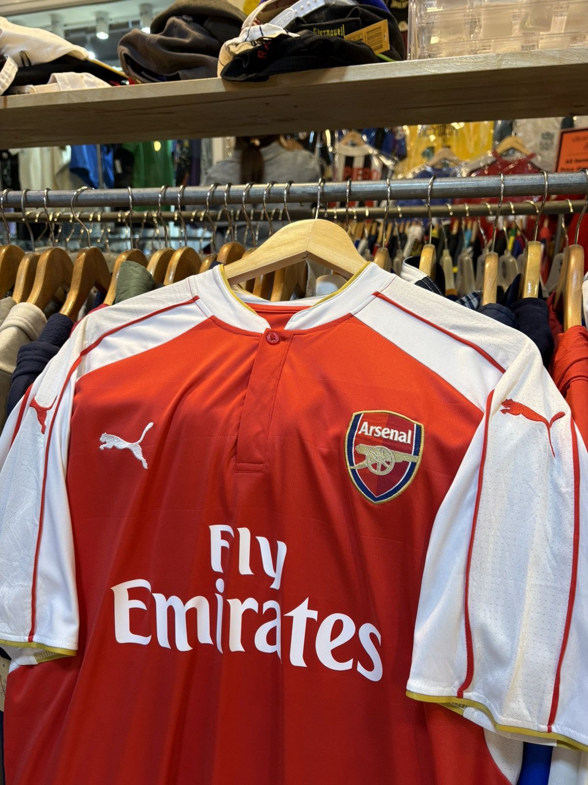 Puma 2015 Arsenal Home Kit OZIL 11 Size US L / EU 52-54 / 3 - 3 Thumbnail