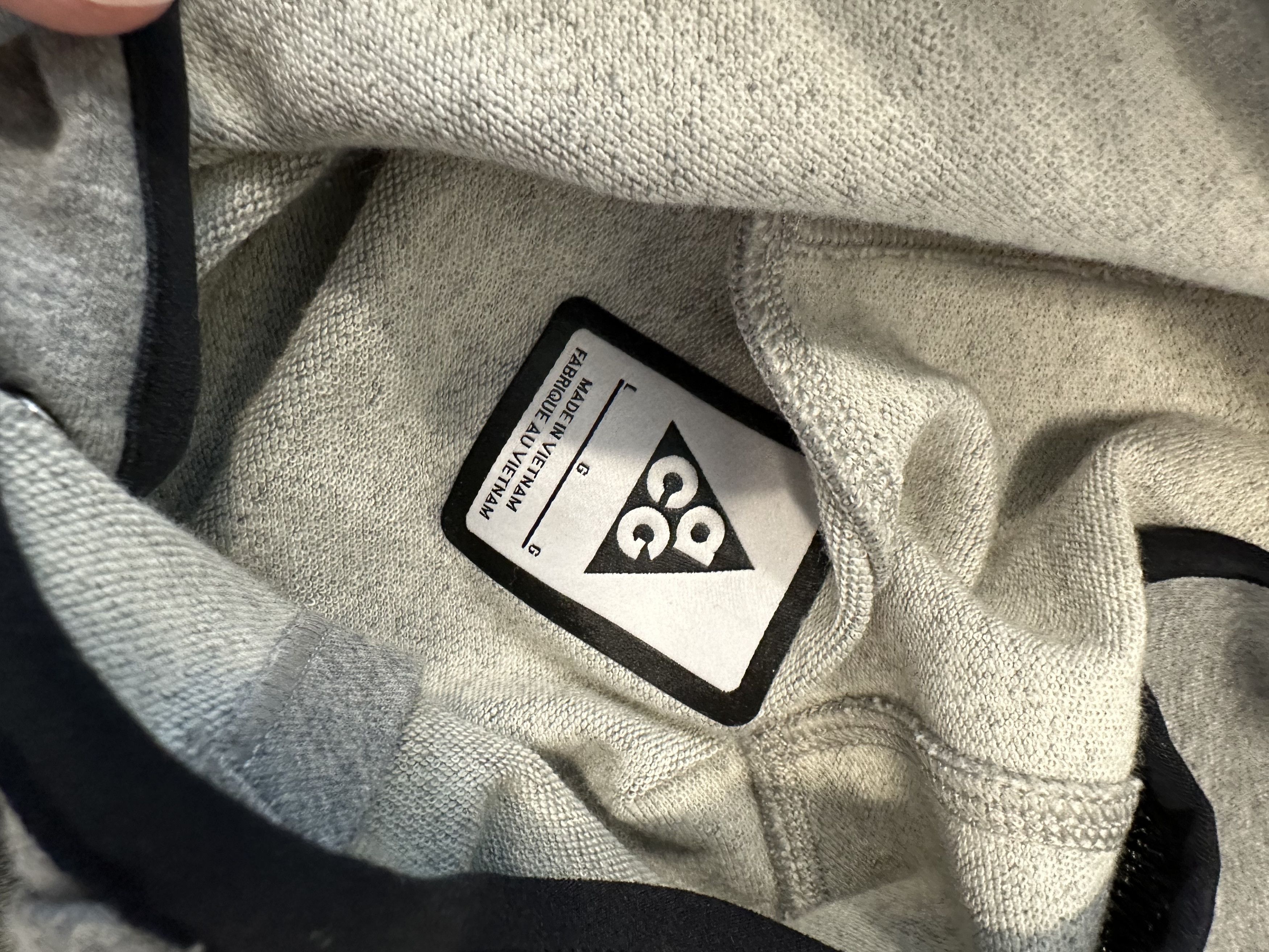 Nike ACG Nike ACG Pullover Hoodie - 880961-091 Size US L / EU 52-54 / 3 - 5 Thumbnail