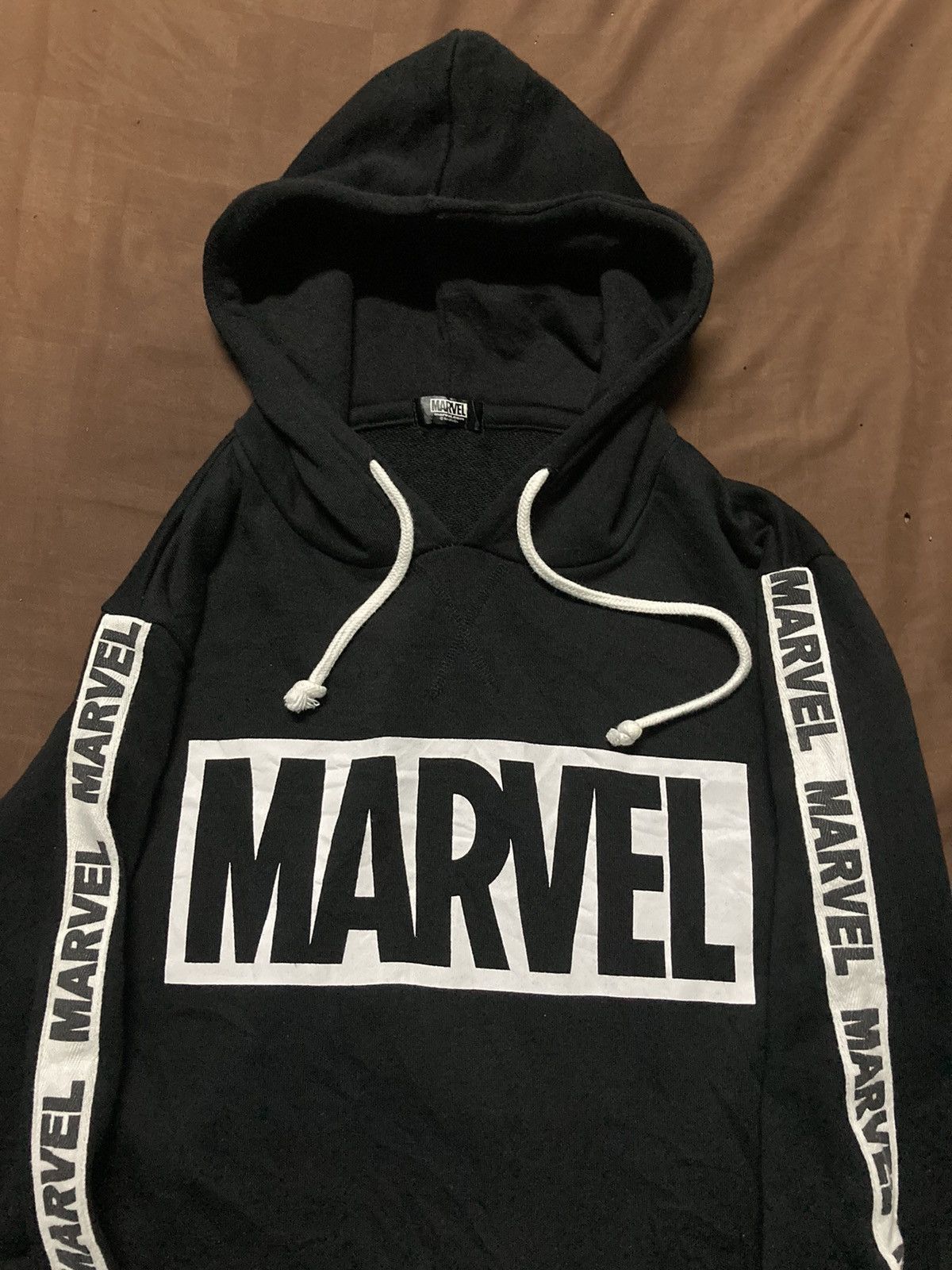 Marvel Comics Marvel Side Tape Pullover Hoodie Size US M / EU 48-50 / 2 - 3 Thumbnail