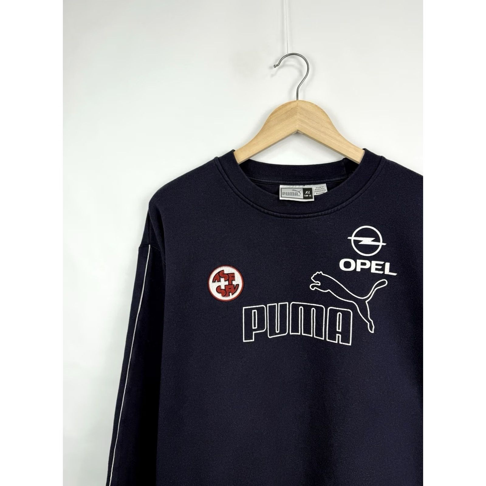Puma VINTAGE Puma Switzerland Opel Suisse Soccer Sweatshirt XL Men Dark Blue 90s Pullover Size US XL / EU 56 / 4 - 4 Thumbnail