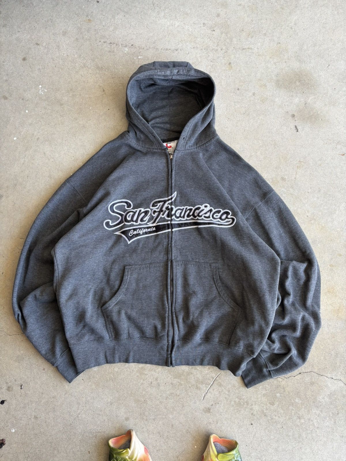 Vacation × Vintage Crazy 90s San Francisco Spellout Heather Grey Faded Hoodie Size US XL / EU 56 / 4 - 1 Thumbnail