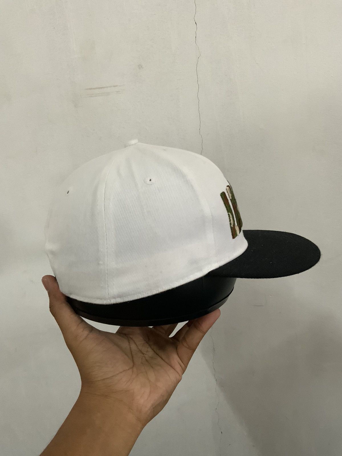 Hat Club La Girl Camo Streetwear Hat Size ONE SIZE - 4 Thumbnail