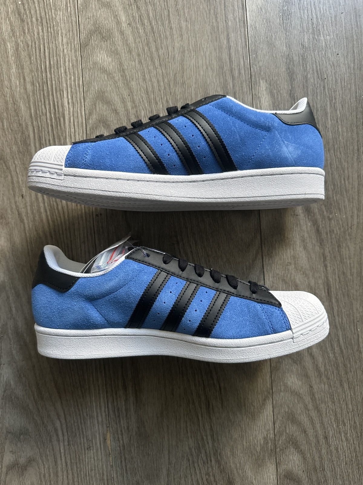 Adidas Adidas superstar Size US 9.5 / EU 42-43 - 2 Thumbnail
